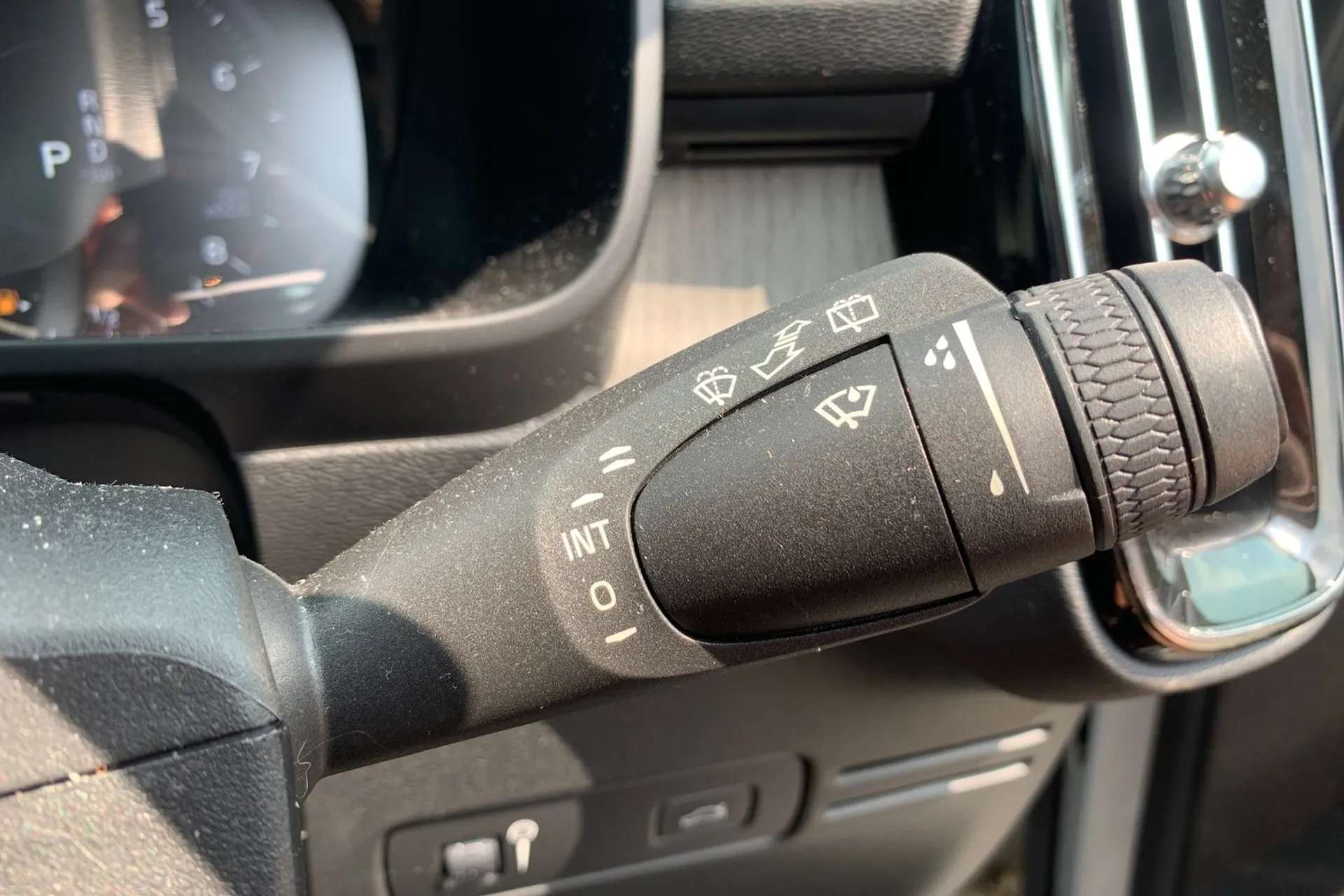2019 VOLVO XC40 2019 VOLVO XC40