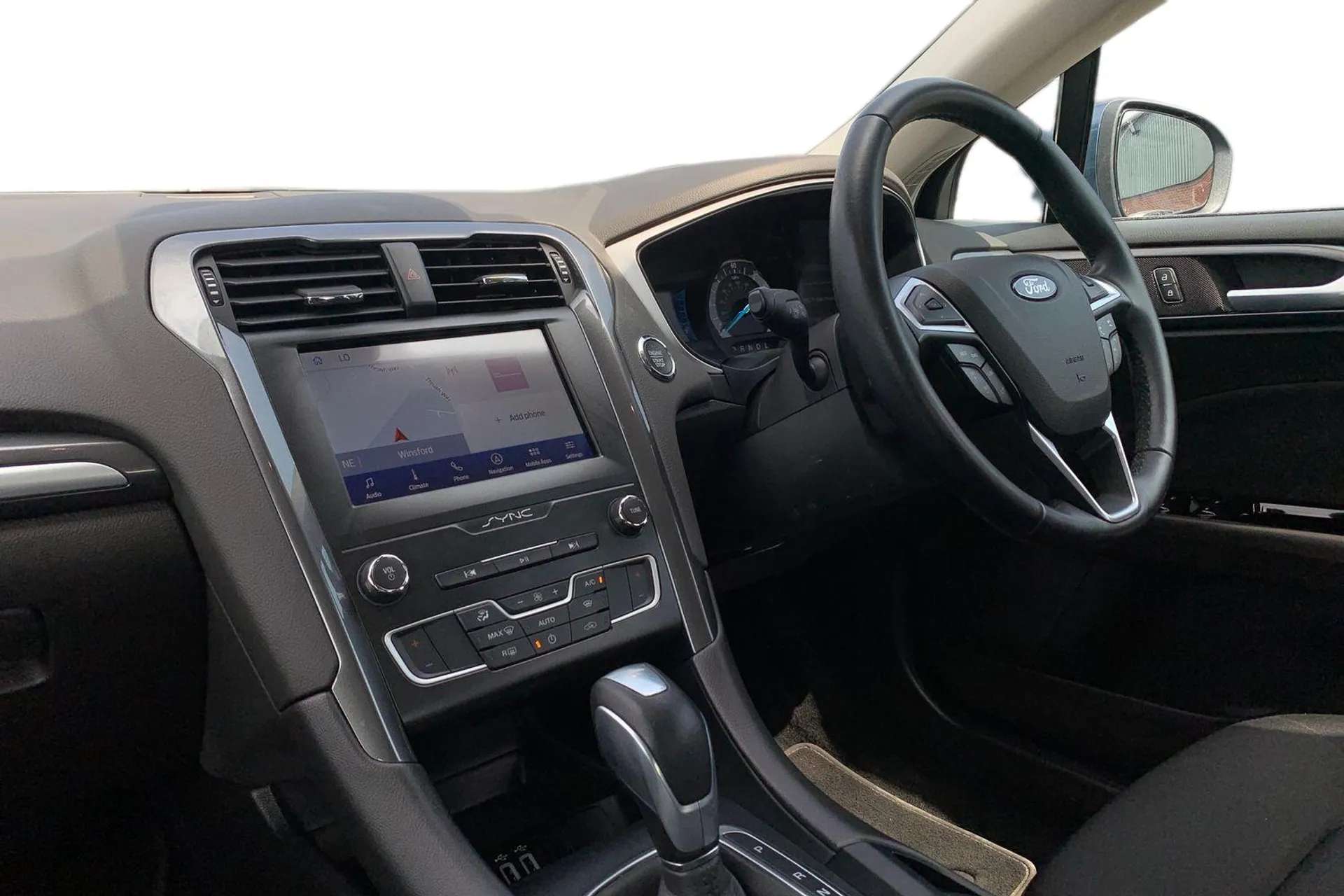 A 2022 FORD MONDEO 2.0 Hybrid Zetec Edition 4dr Auto [Power folding door mirrors with puddle lights, Power operated front and rear windows with global open and close, Tr A 2022 FORD MONDEO 2.0 Hybrid Zetec Edition 4dr Auto [Power folding door mirrors with puddle lights, Power operated front and rear windows with global open and close, Tr