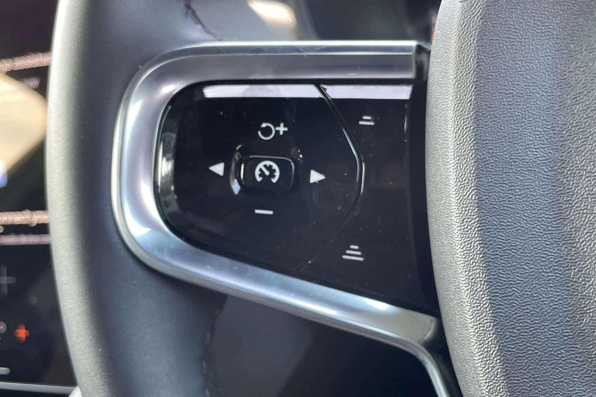 2023 POLESTAR 2 2023 POLESTAR 2