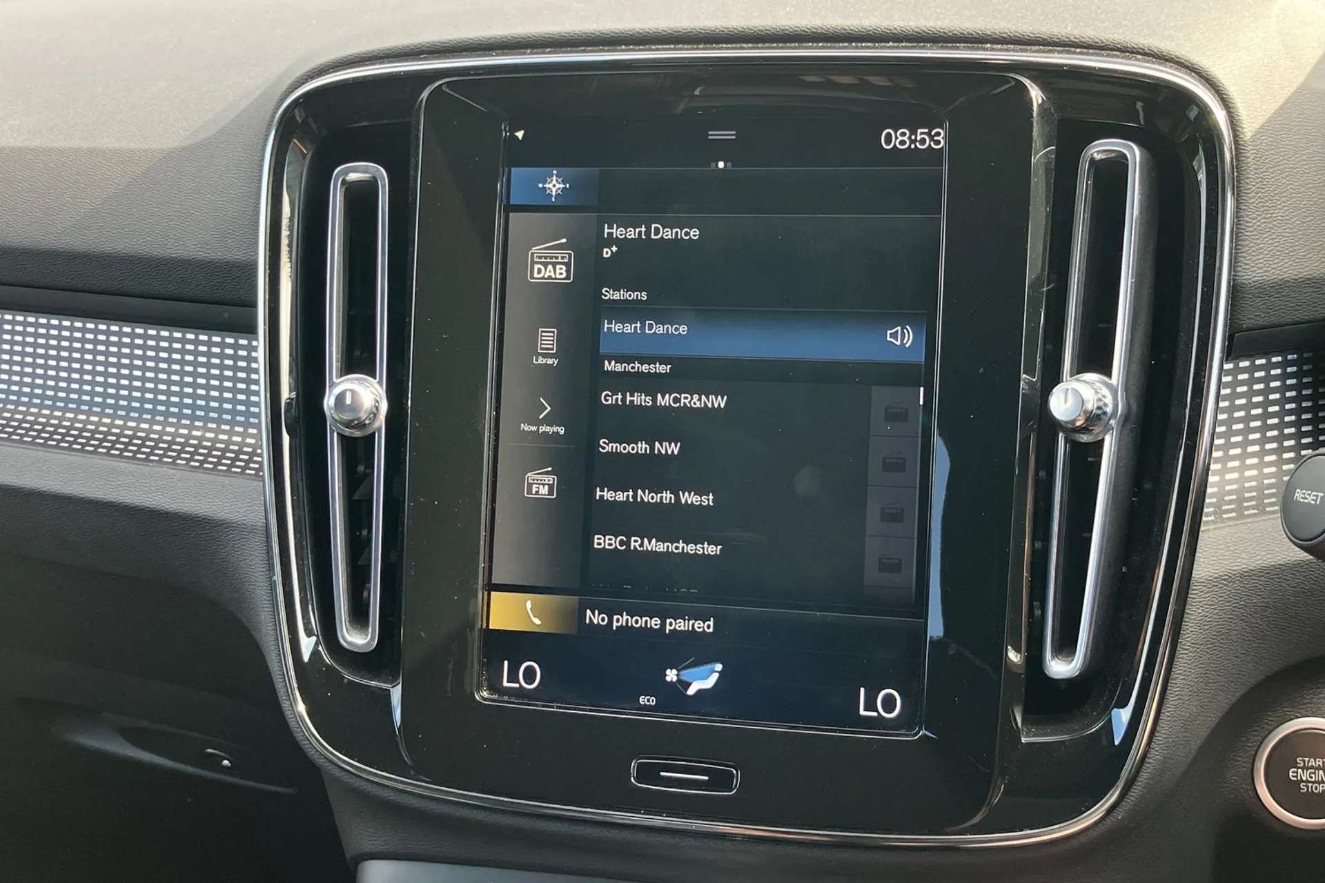 2020 VOLVO XC40 2020 VOLVO XC40