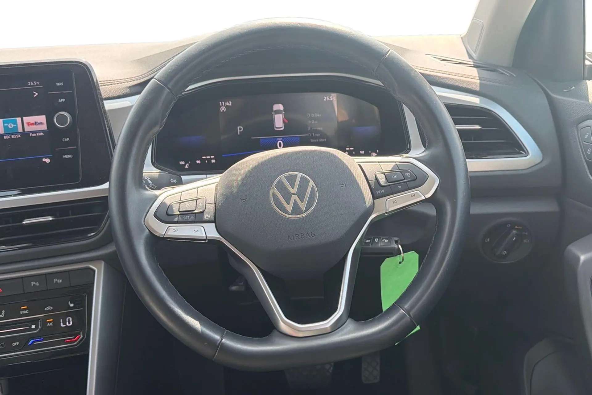 2023 VOLKSWAGEN T-ROC 2023 VOLKSWAGEN T-ROC
