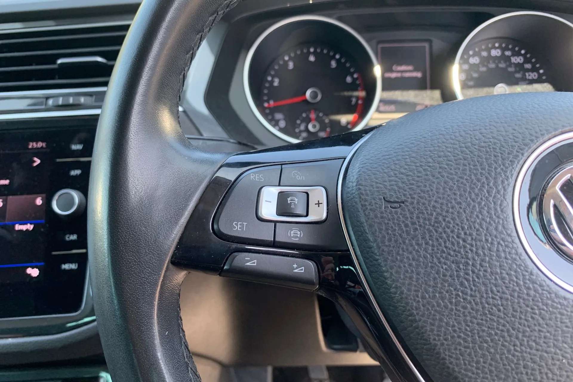2020 VOLKSWAGEN TIGUAN 2020 VOLKSWAGEN TIGUAN