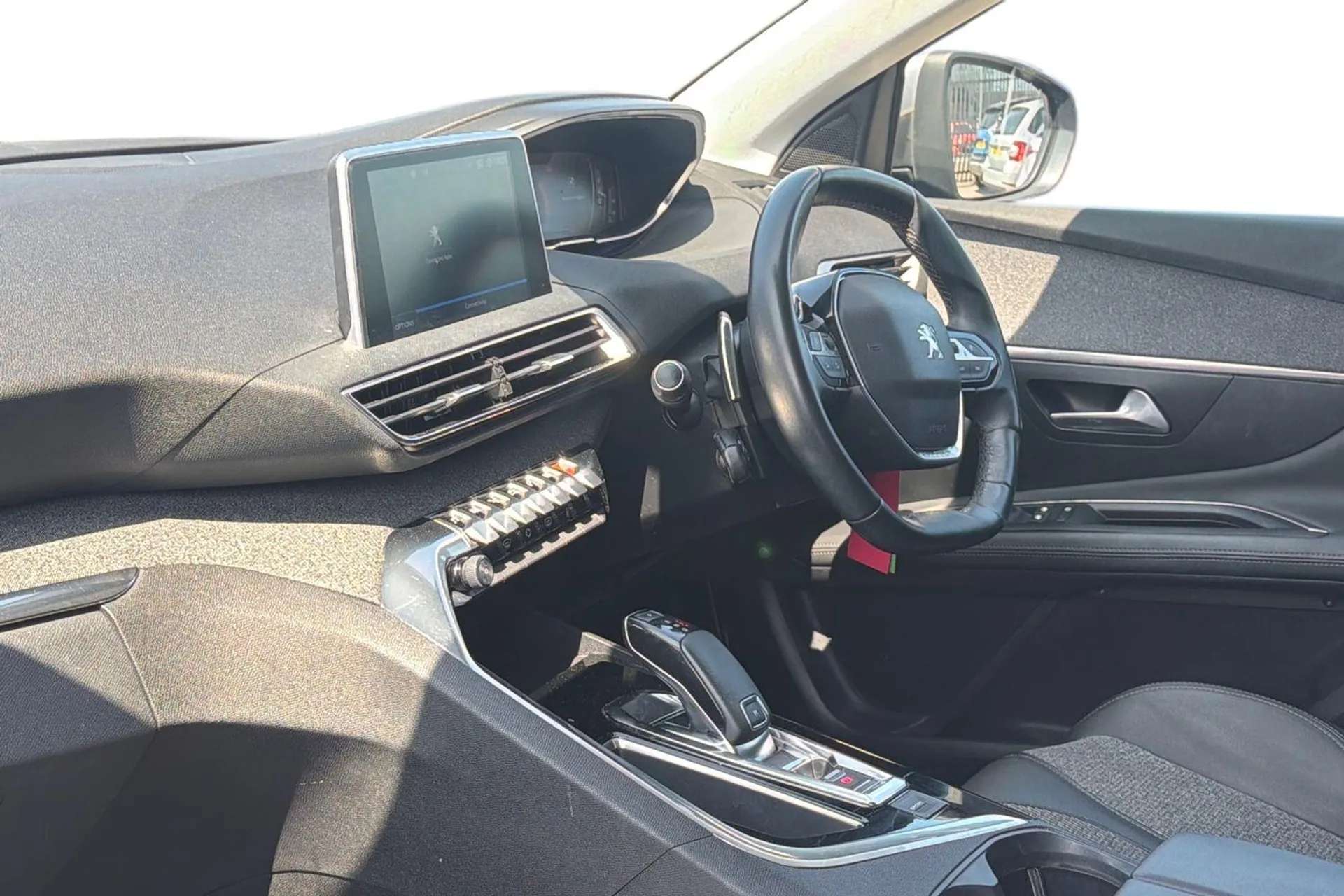 2019 PEUGEOT 3008 2019 PEUGEOT 3008