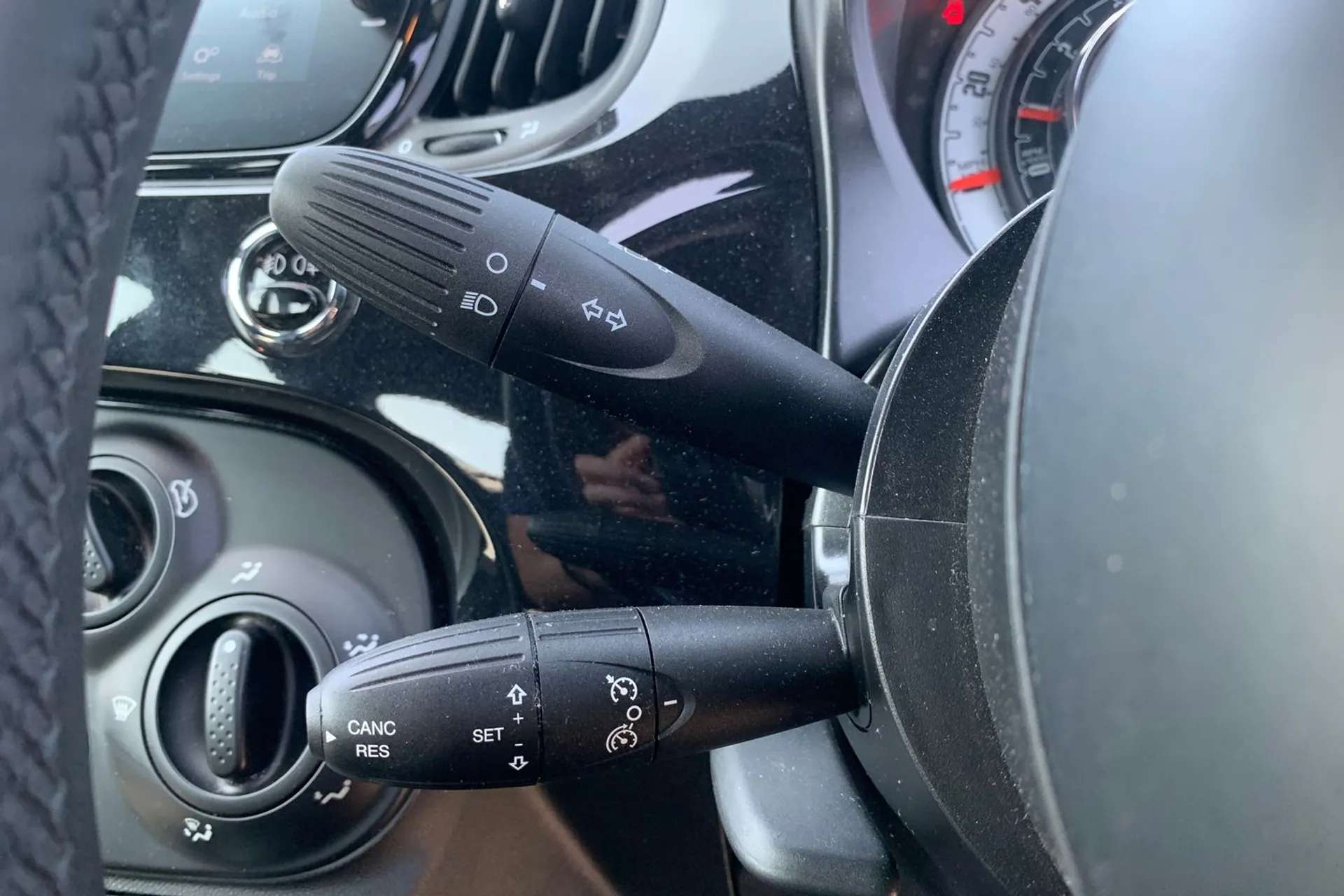 2020 FIAT 500 2020 FIAT 500