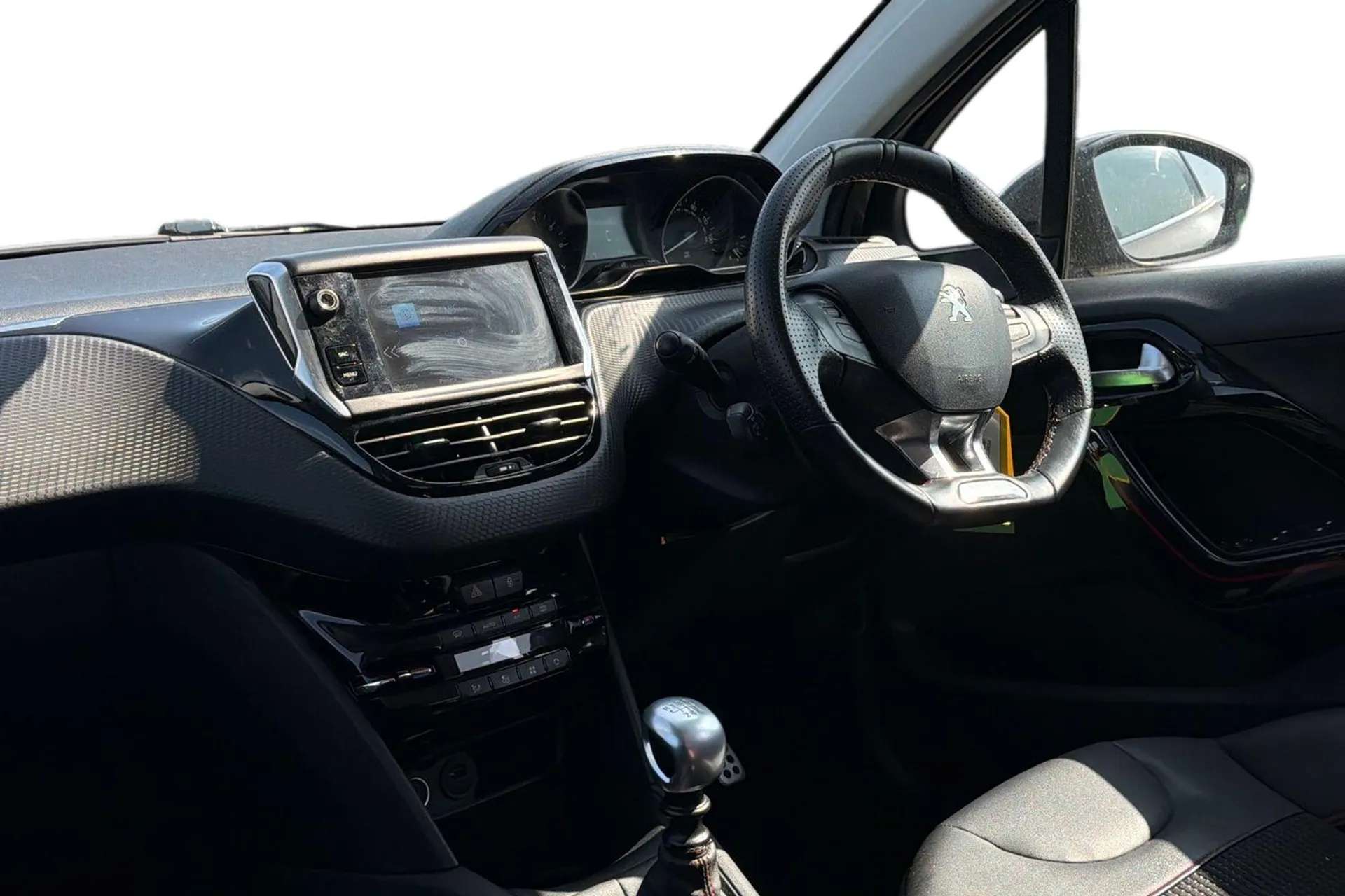2018 PEUGEOT 208 2018 PEUGEOT 208