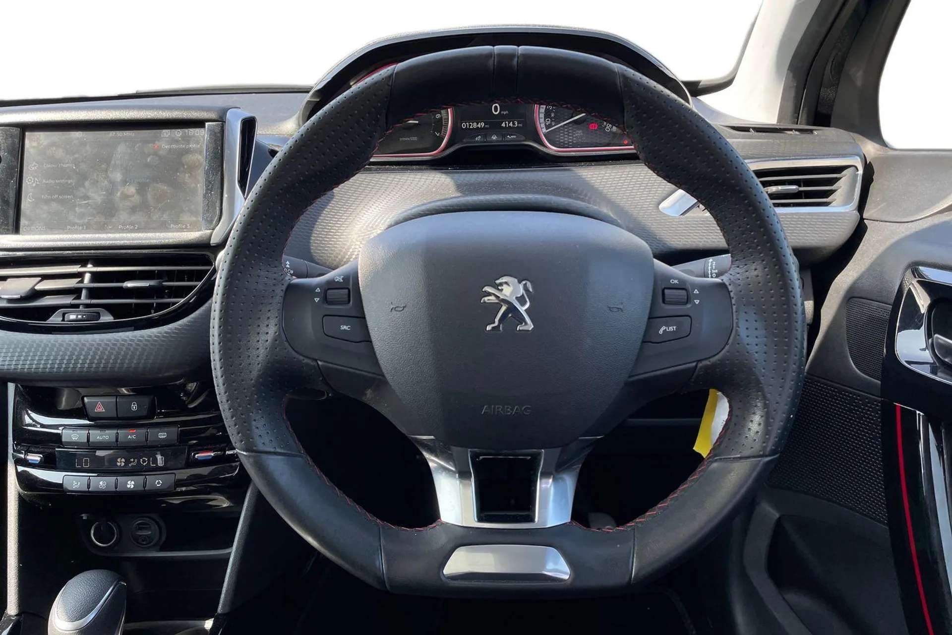 2018 PEUGEOT 2008 2018 PEUGEOT 2008