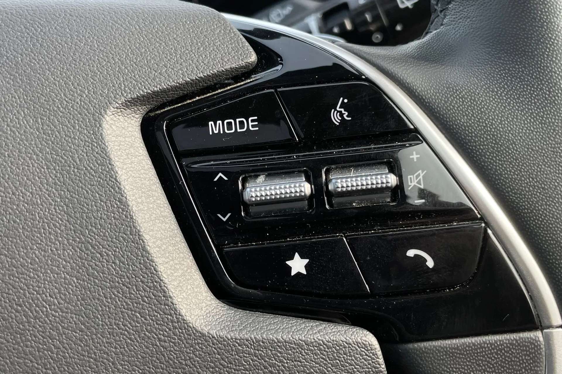2022 KIA NIRO 2022 KIA NIRO