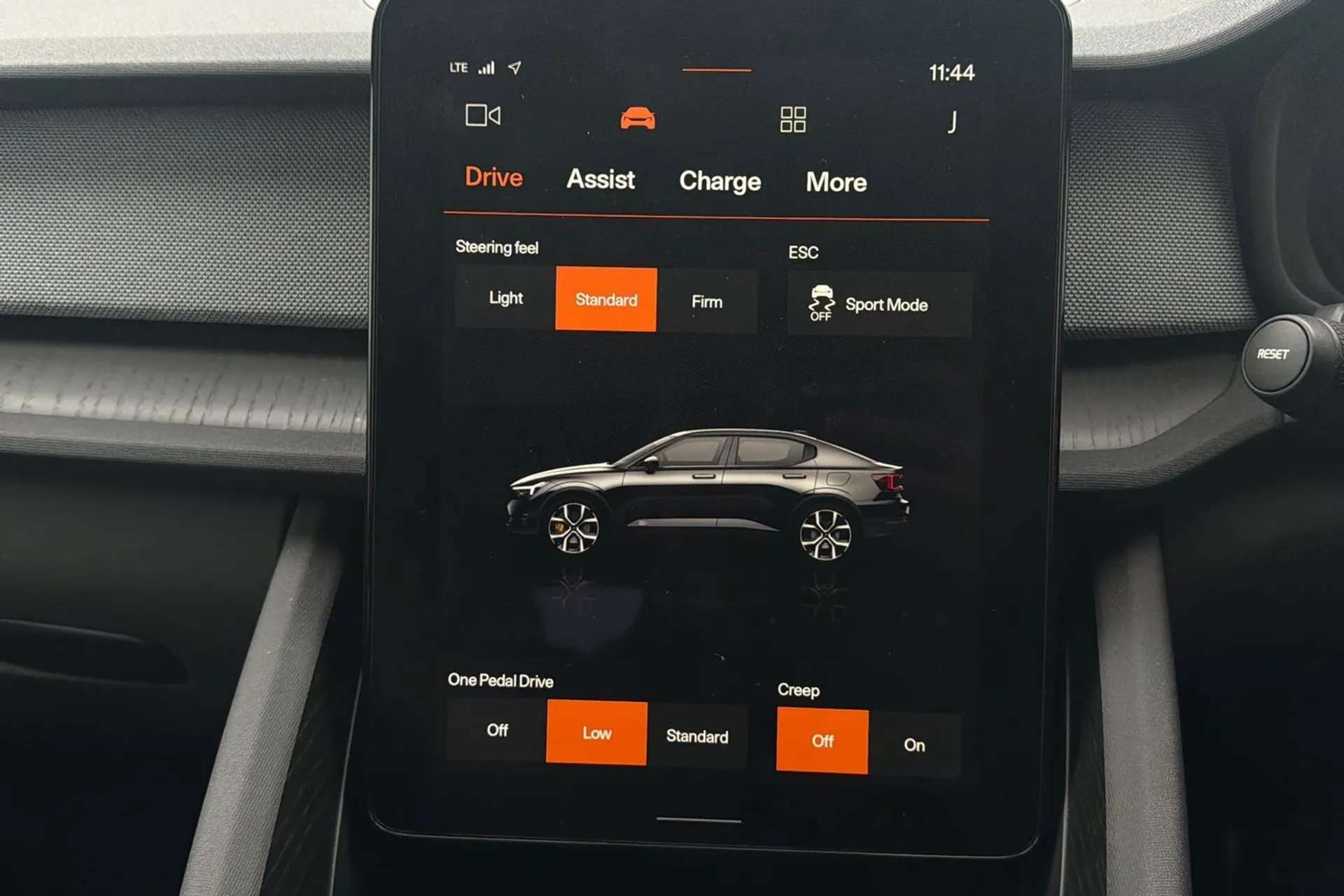 2020 POLESTAR 2 2020 POLESTAR 2