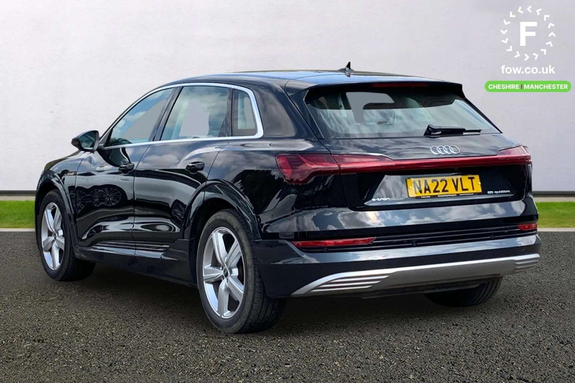 2022 AUDI E-TRON 2022 AUDI E-TRON