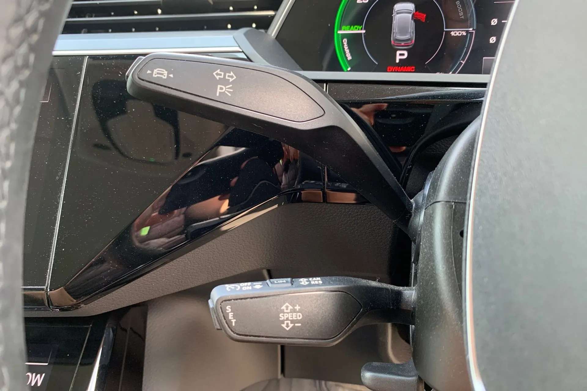 2022 AUDI E-TRON 2022 AUDI E-TRON