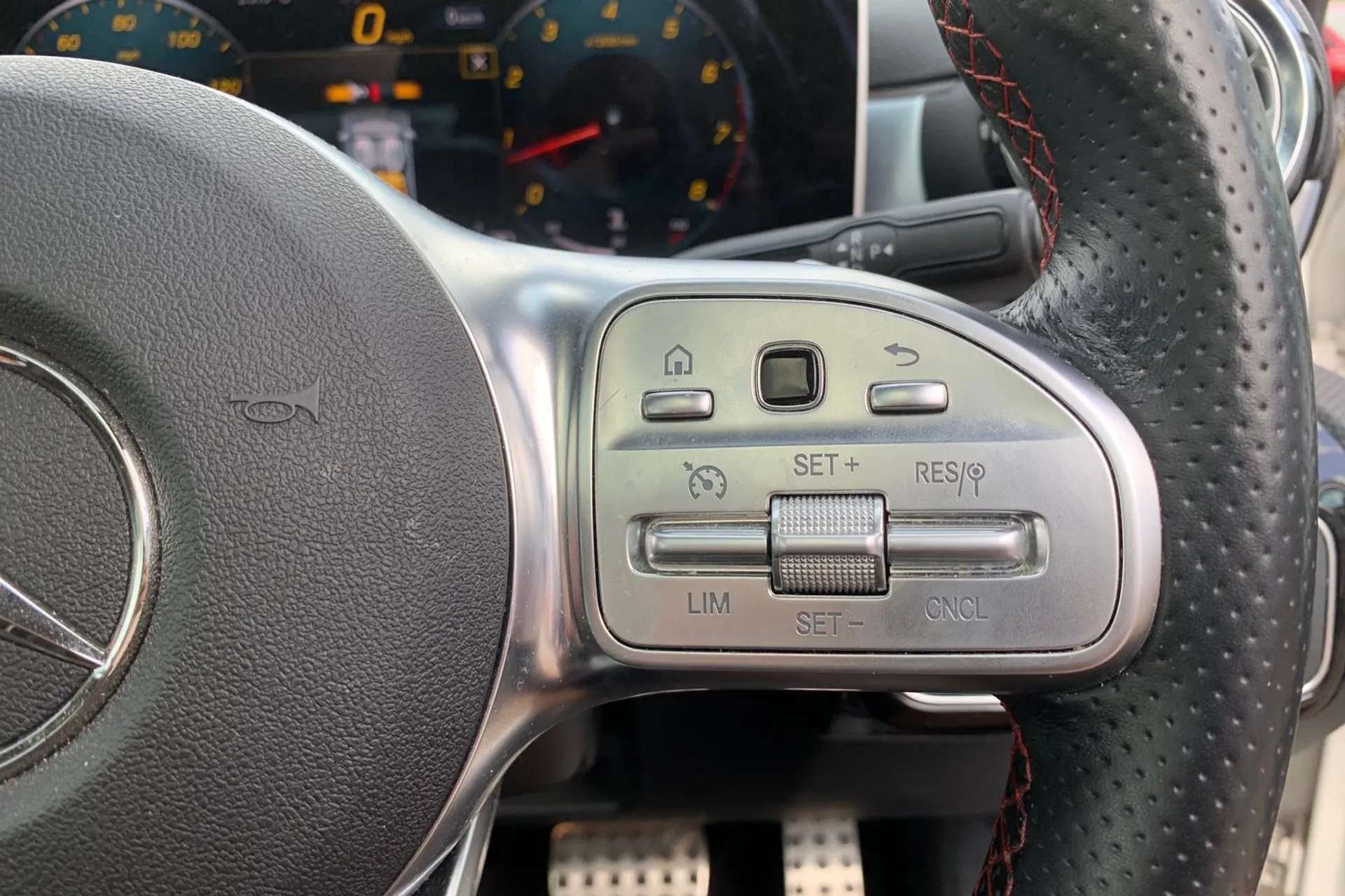 2018 MERCEDES-BENZ A CLASS 2018 MERCEDES-BENZ A CLASS