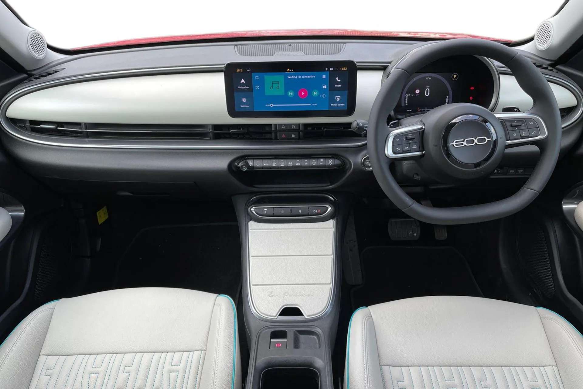 2025 FIAT 600 2025 FIAT 600