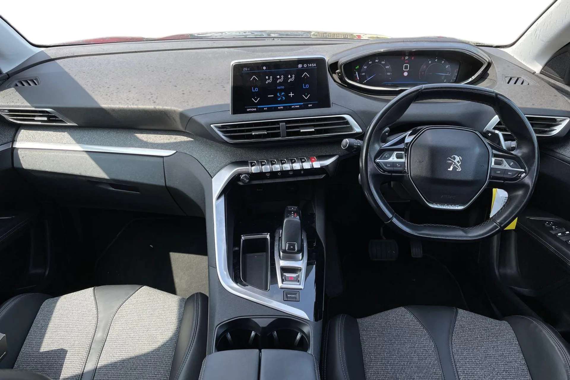 2018 PEUGEOT 3008 2018 PEUGEOT 3008