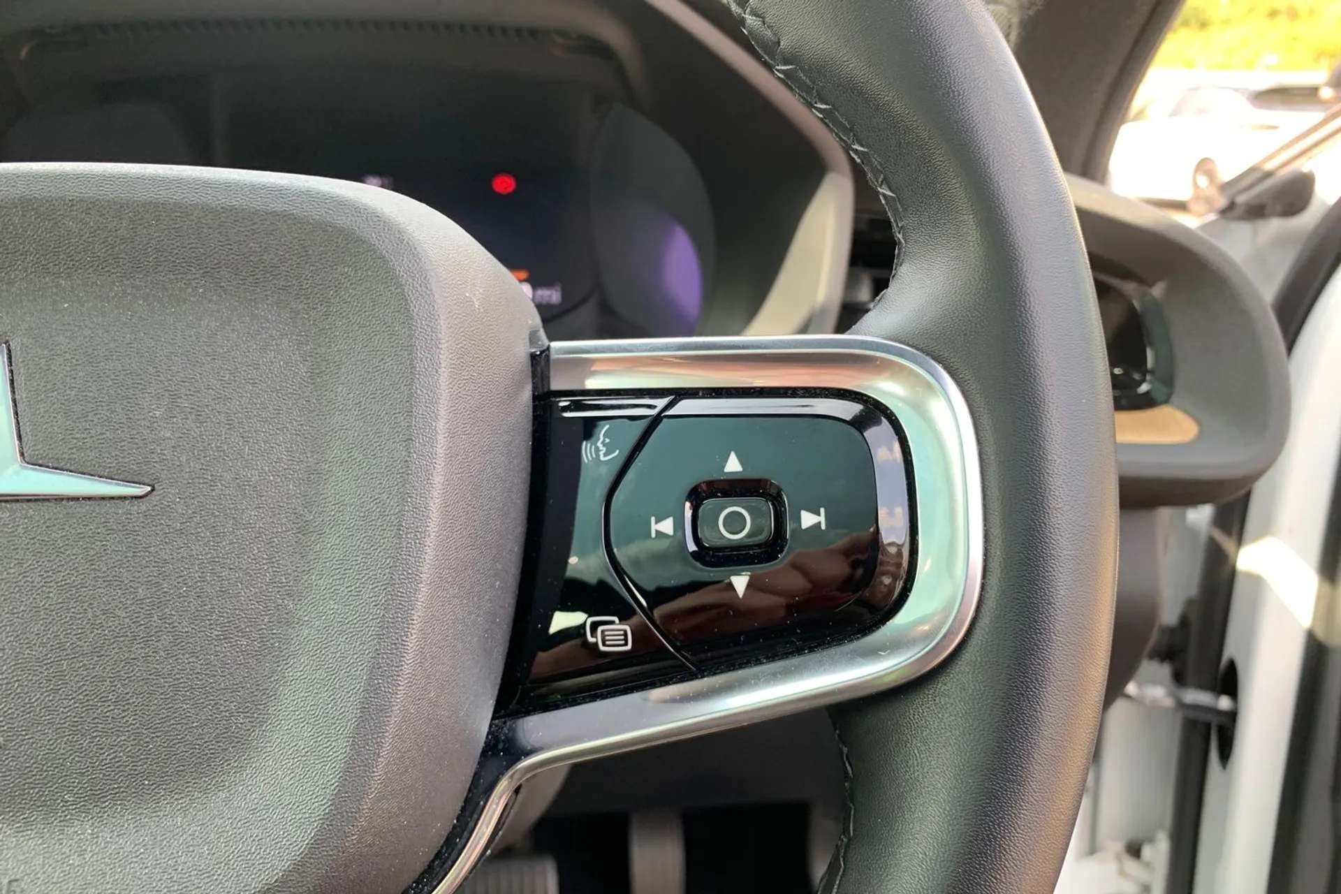2020 POLESTAR 2 2020 POLESTAR 2