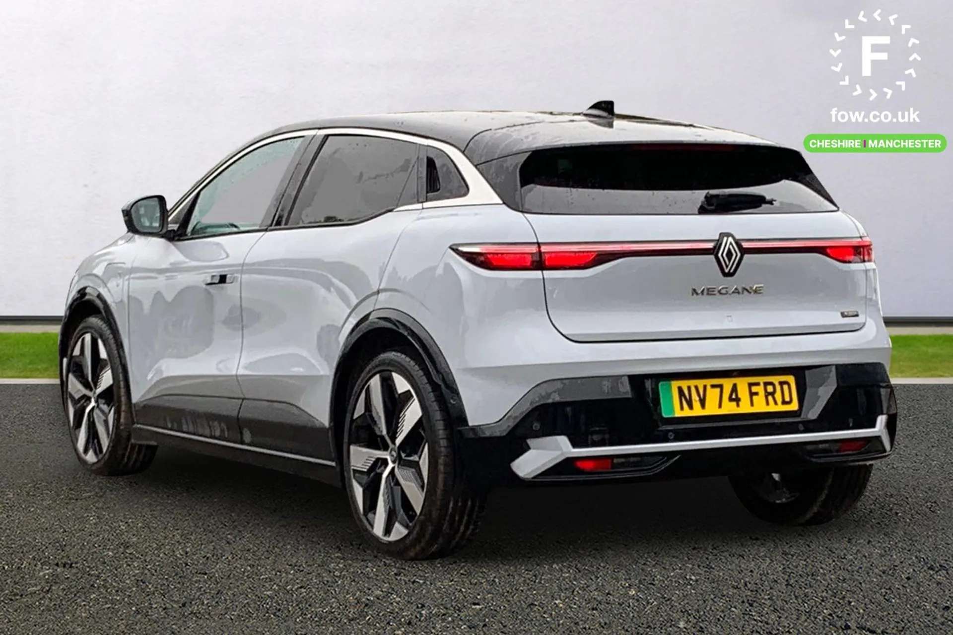 2024 RENAULT MEGANE E-TECH 2024 RENAULT MEGANE E-TECH