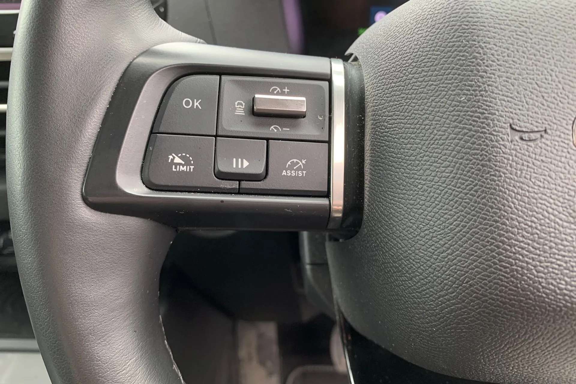 2024 CITROEN C4 X 2024 CITROEN C4 X