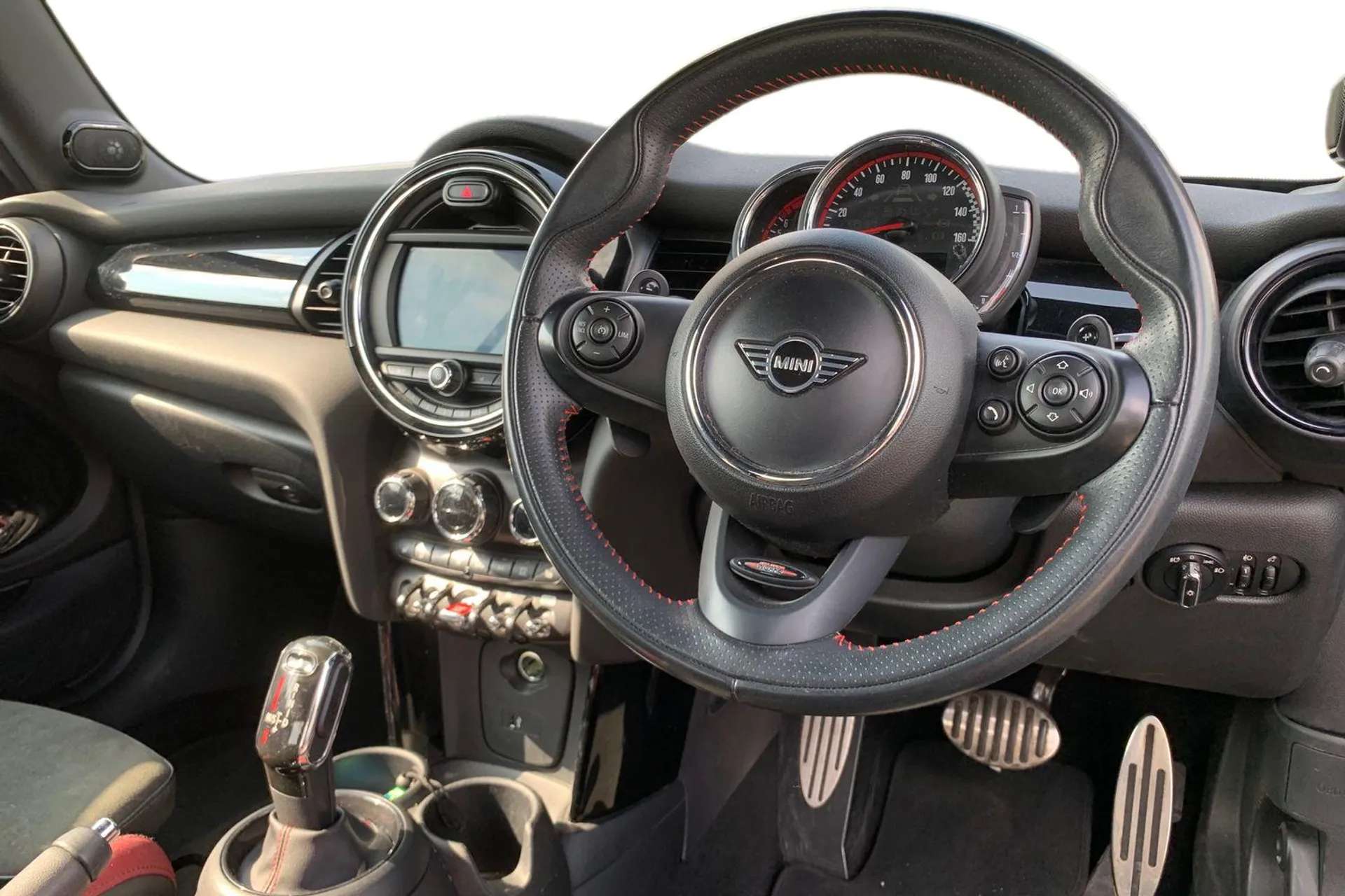 2019 MINI CONVERTIBLE 2019 MINI CONVERTIBLE