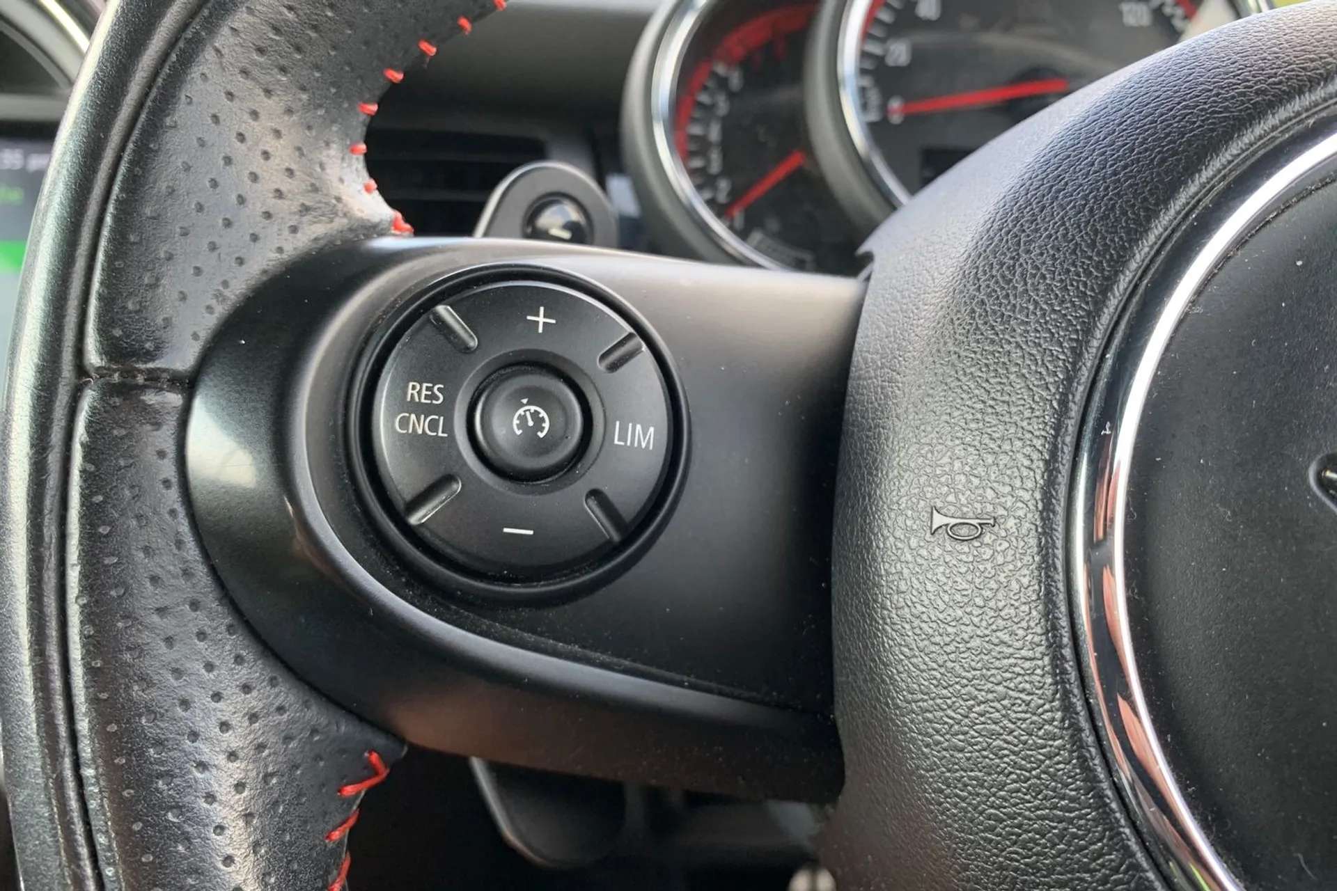 2019 MINI CONVERTIBLE 2019 MINI CONVERTIBLE