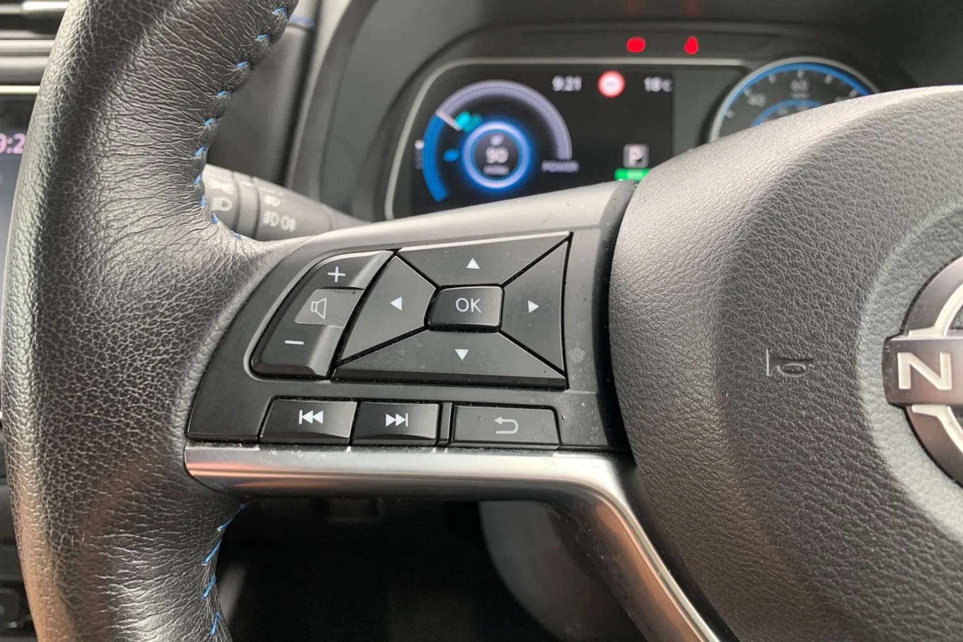 2022 NISSAN LEAF 2022 NISSAN LEAF