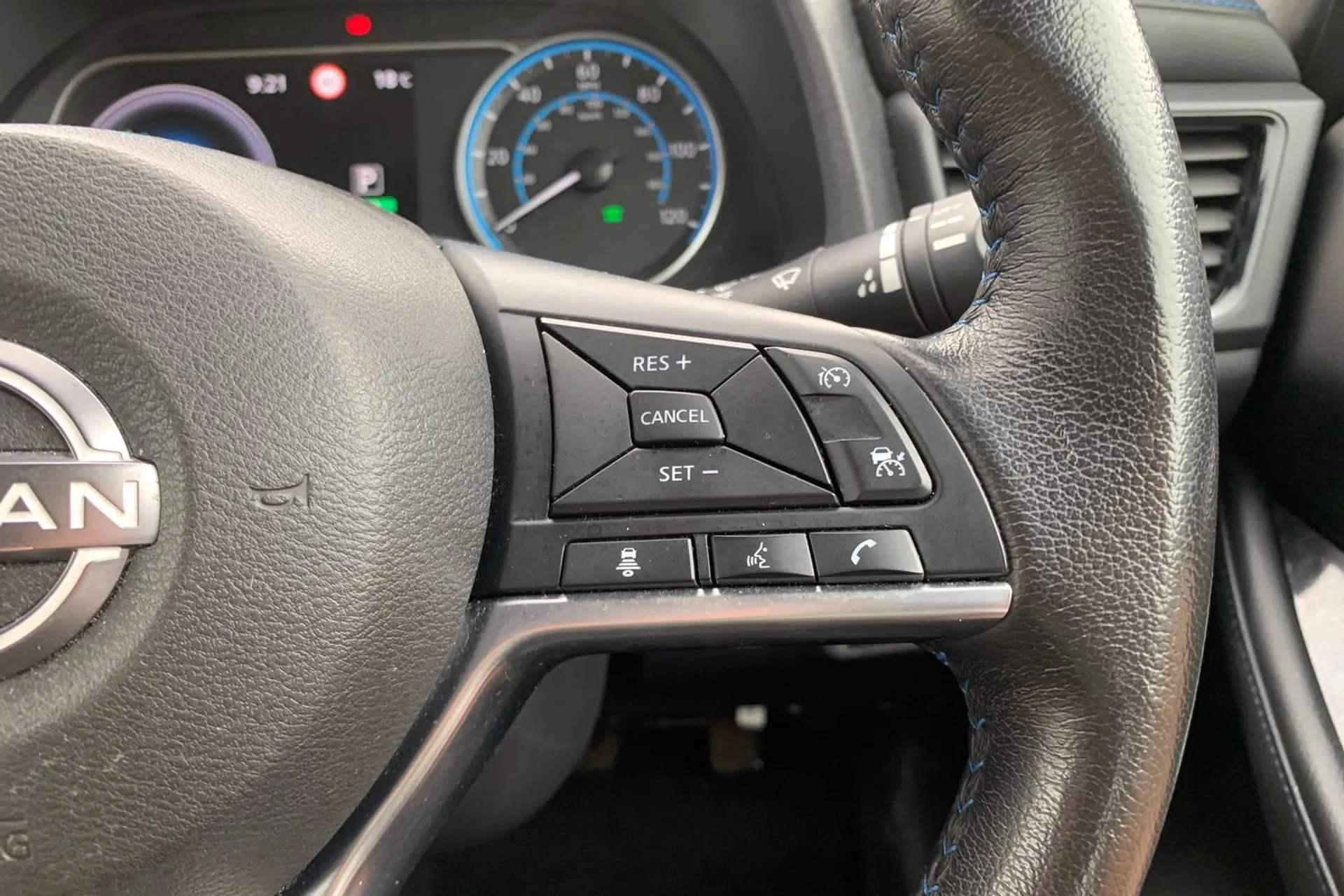 2022 NISSAN LEAF 2022 NISSAN LEAF