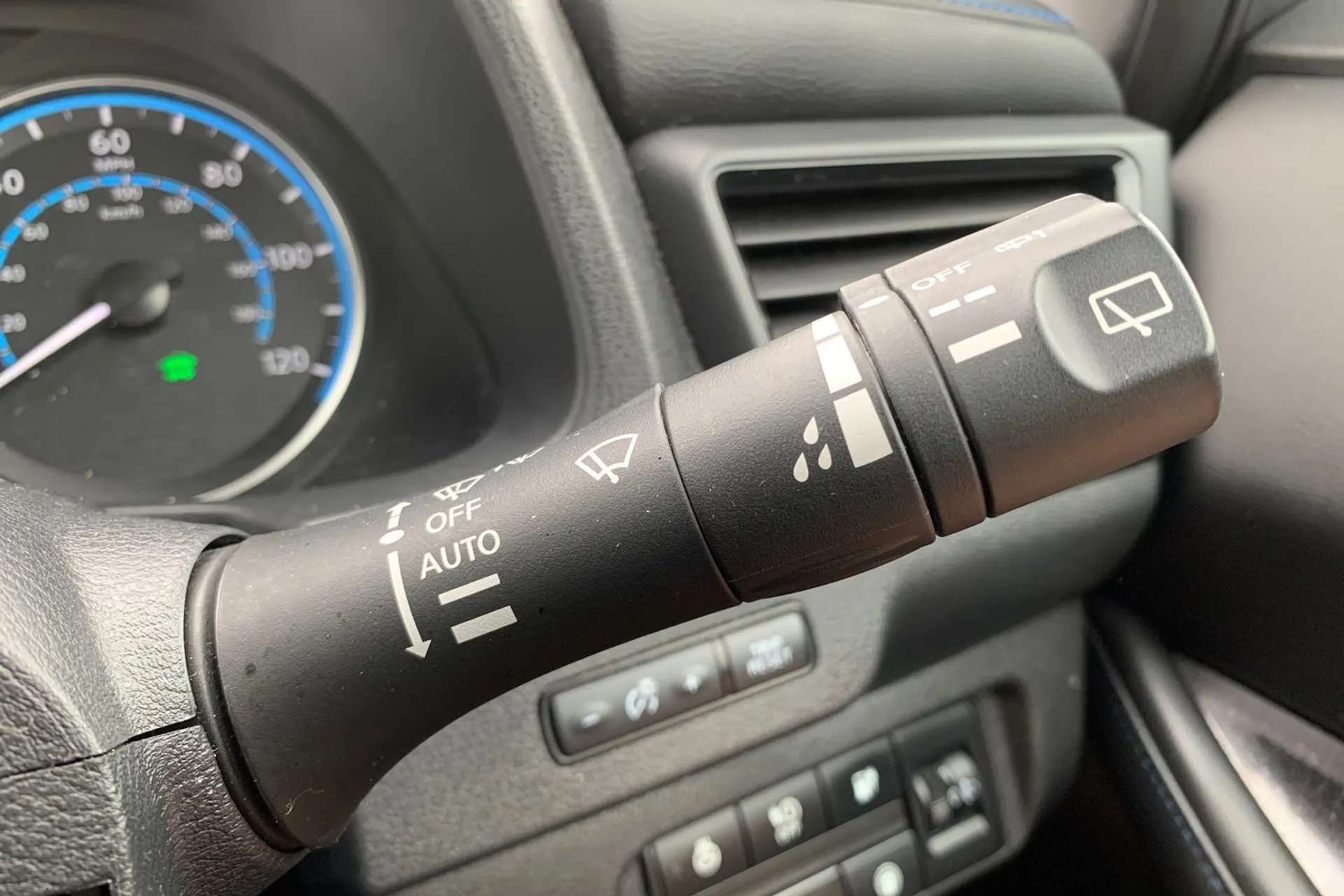 2022 NISSAN LEAF 2022 NISSAN LEAF