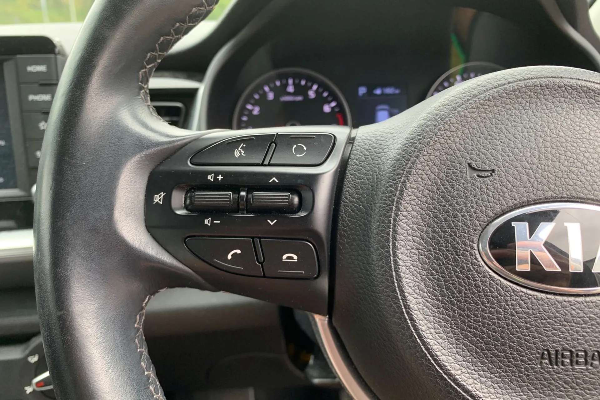 2020 KIA STONIC 2020 KIA STONIC