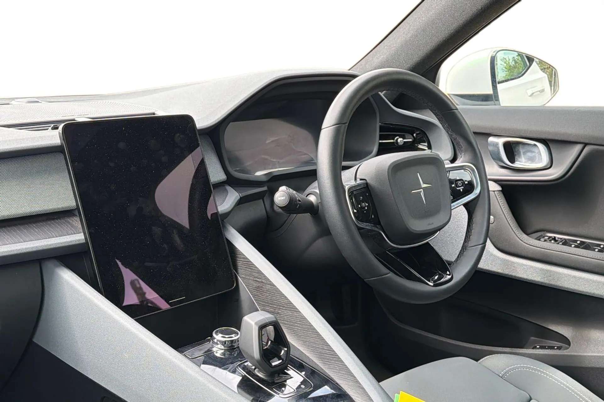 2021 POLESTAR 2 2021 POLESTAR 2