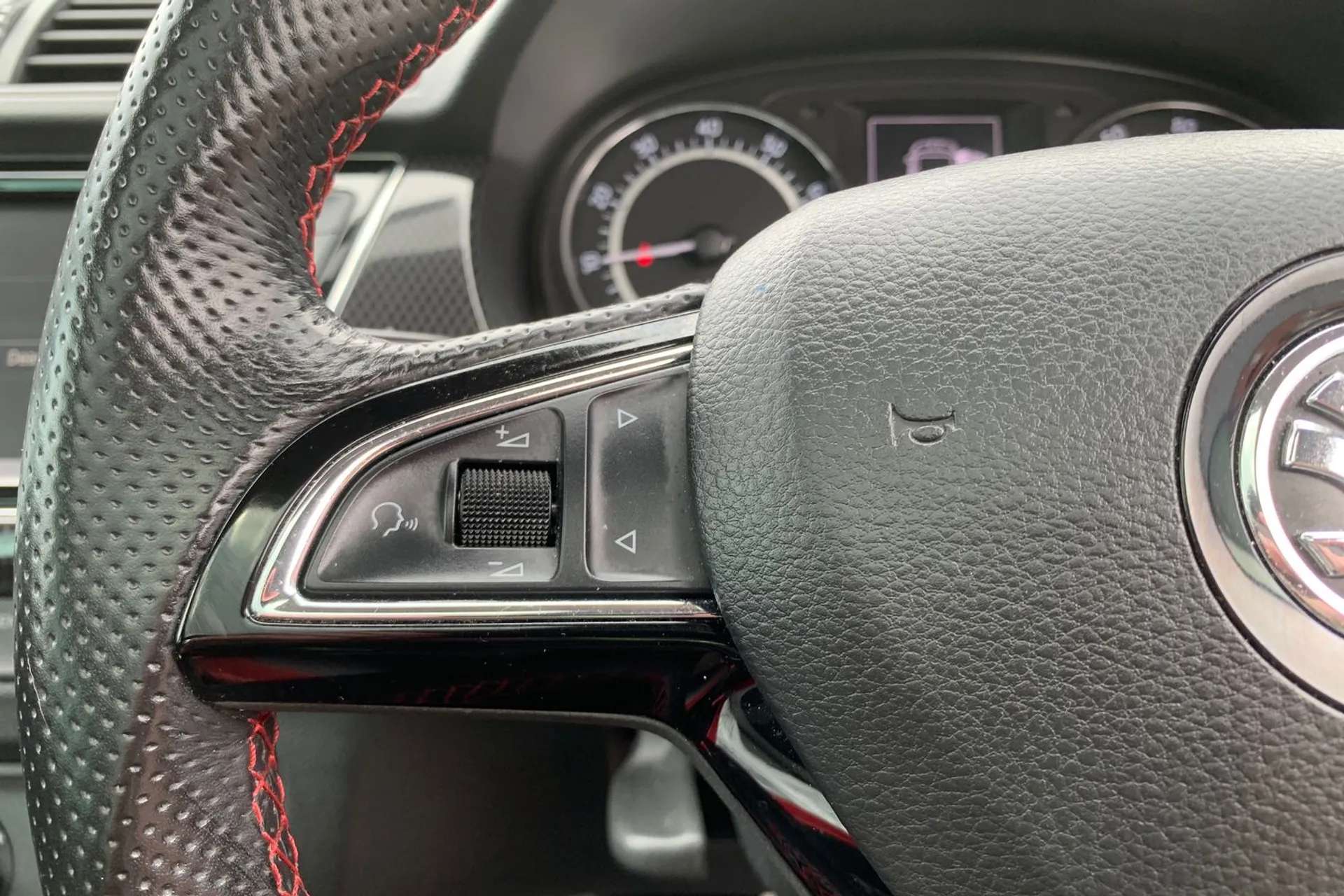 2017 SKODA FABIA 2017 SKODA FABIA
