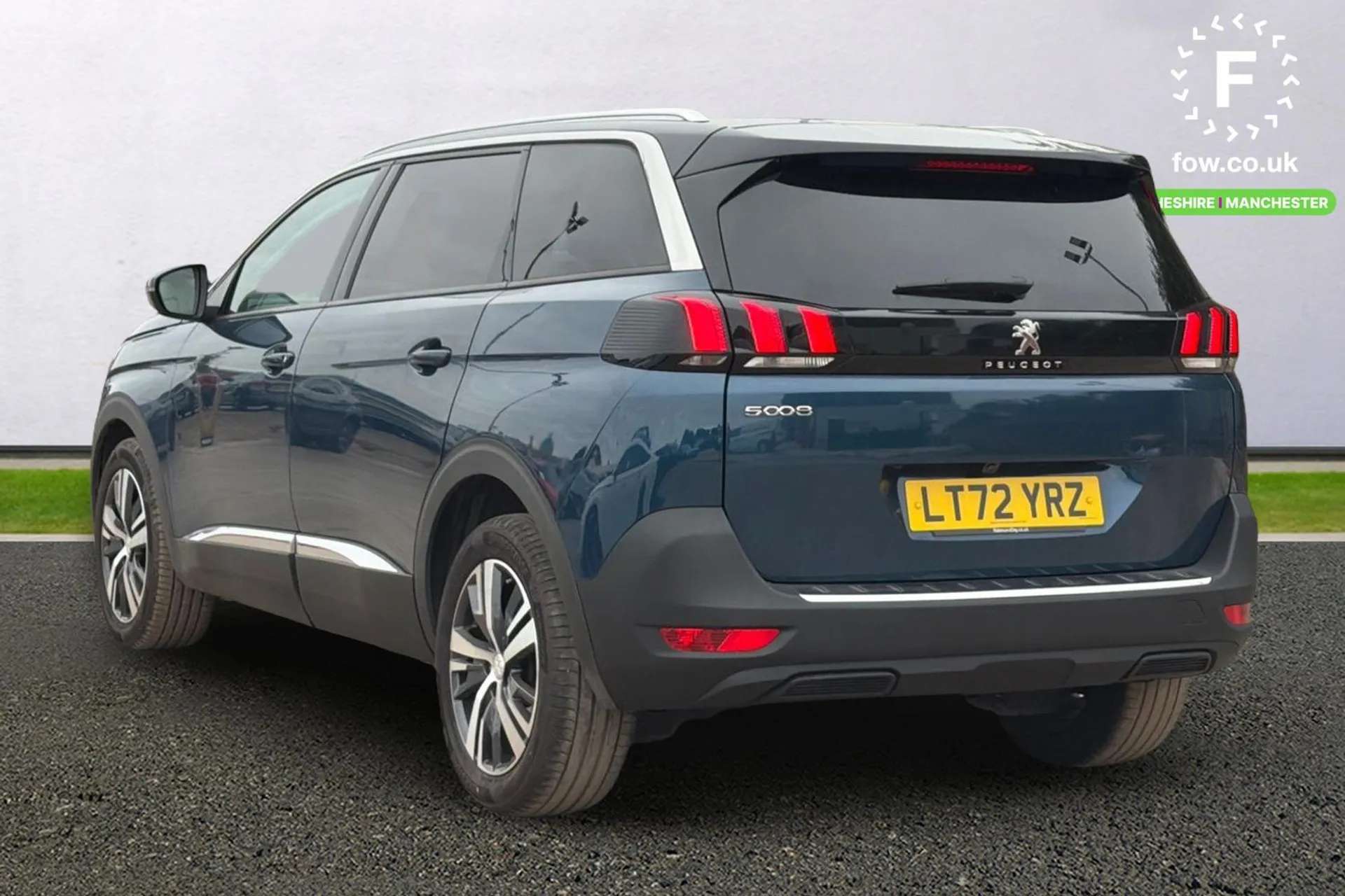 2022 PEUGEOT 5008 2022 PEUGEOT 5008