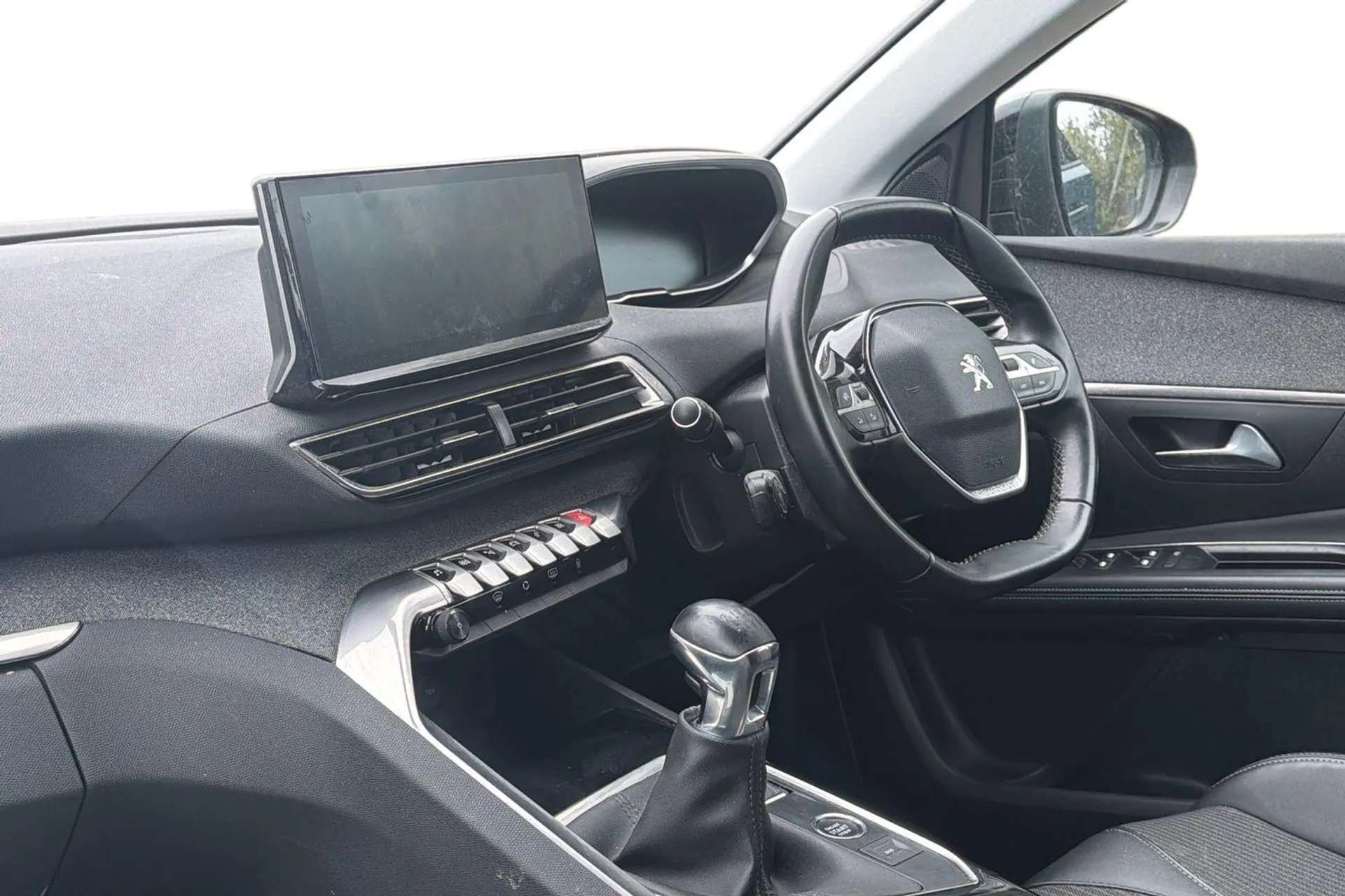 2022 PEUGEOT 5008 2022 PEUGEOT 5008