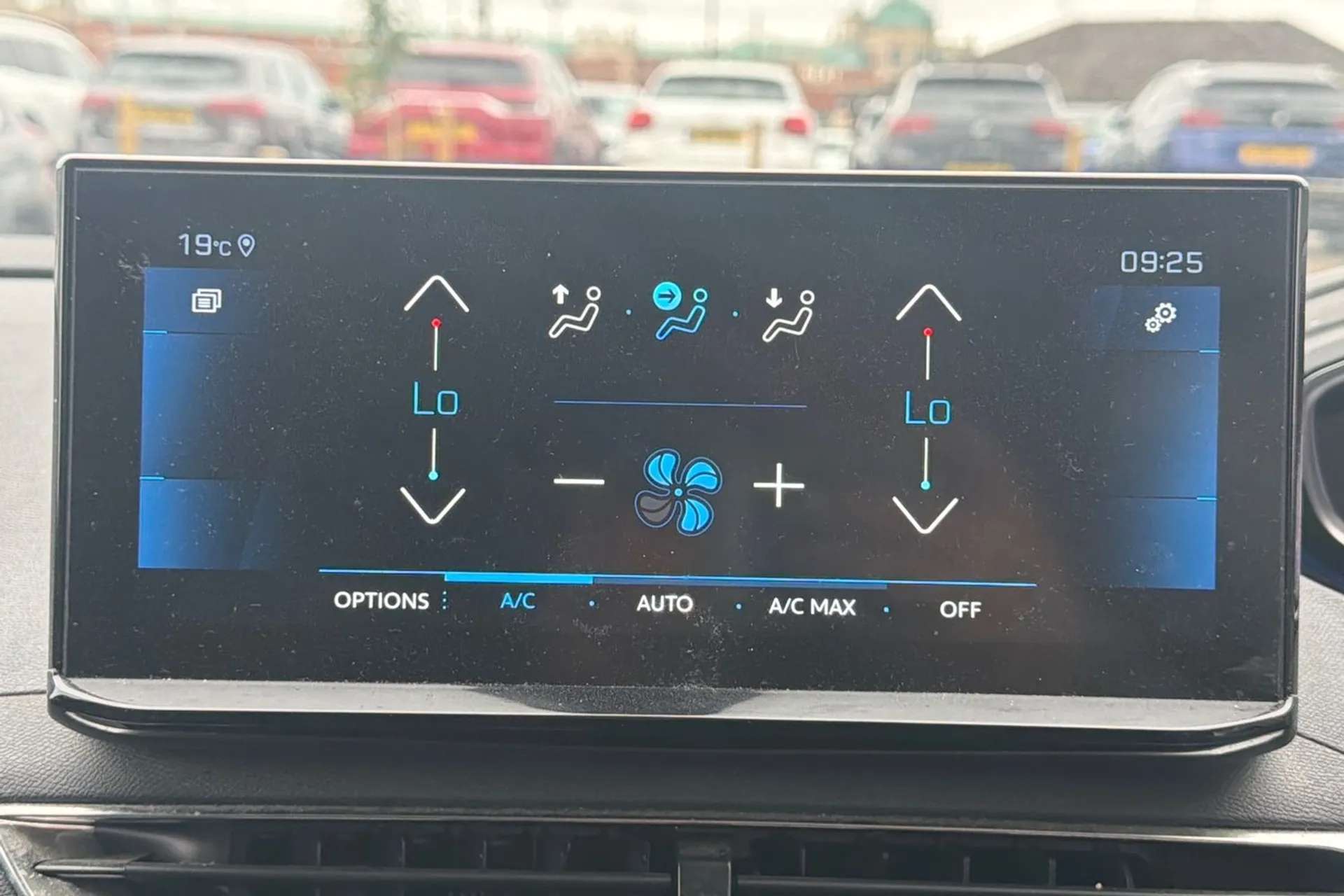 2022 PEUGEOT 5008 2022 PEUGEOT 5008