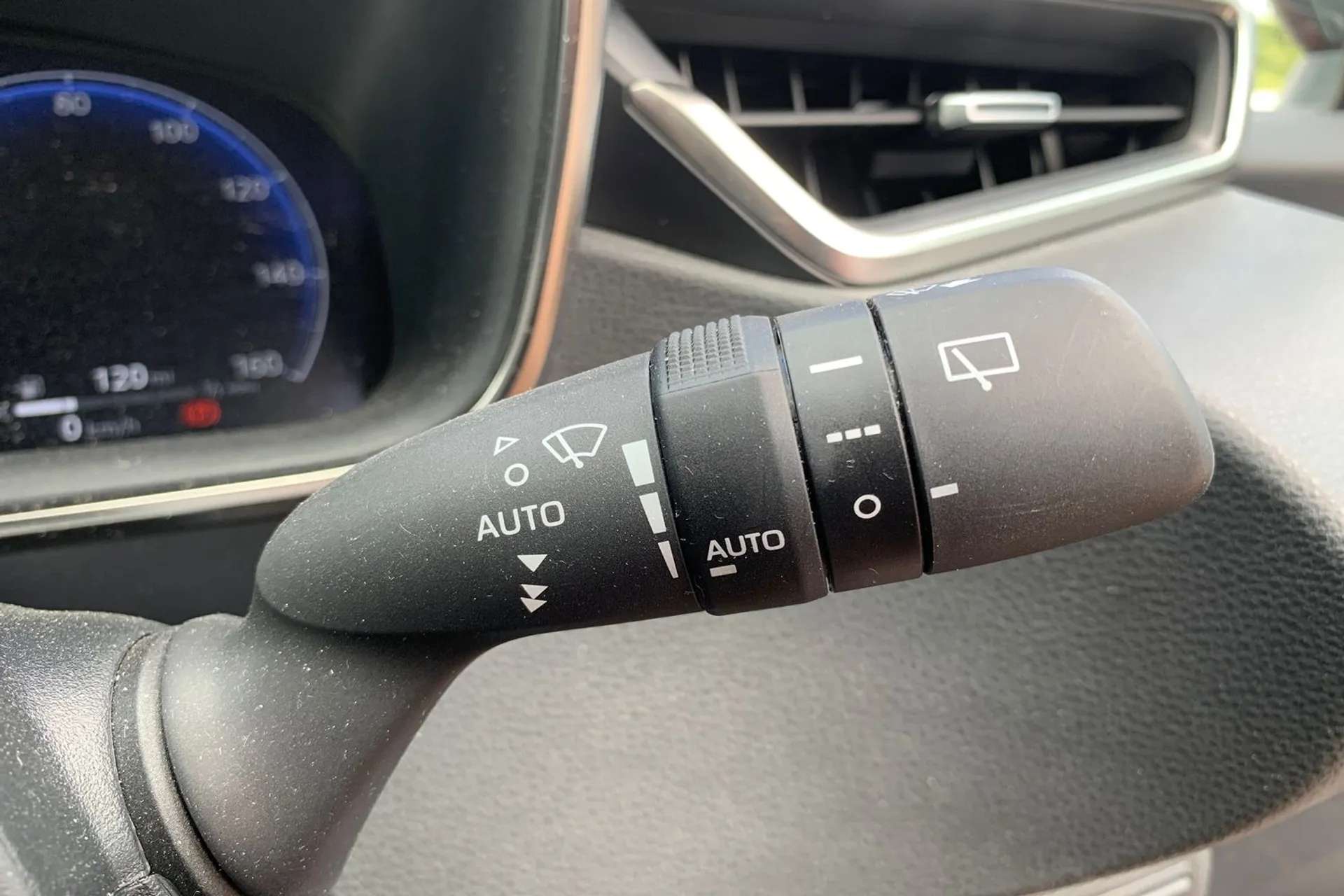 2023 TOYOTA COROLLA 2023 TOYOTA COROLLA