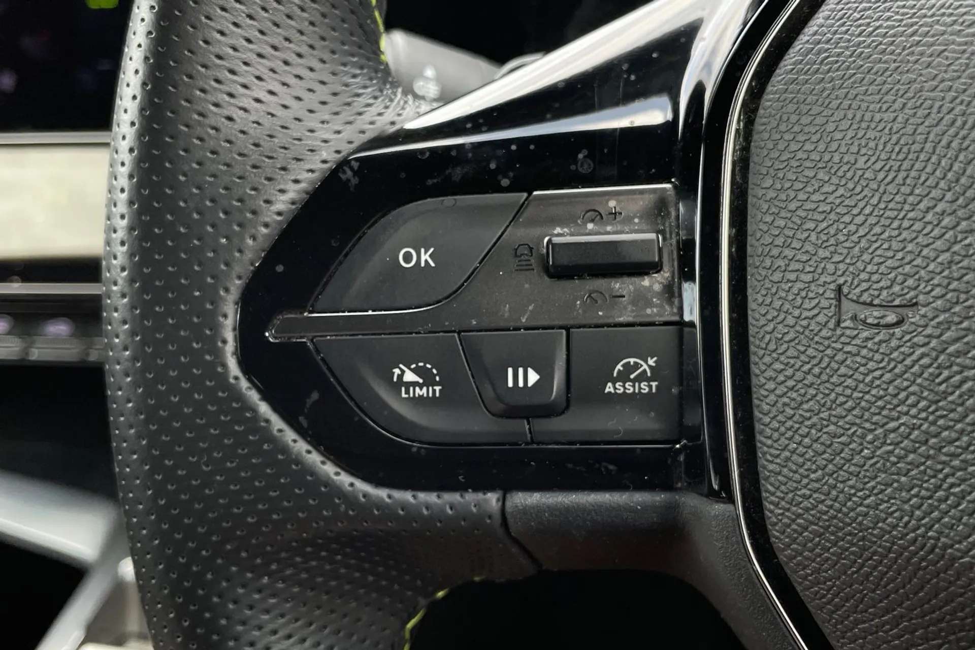 2022 PEUGEOT 308 2022 PEUGEOT 308