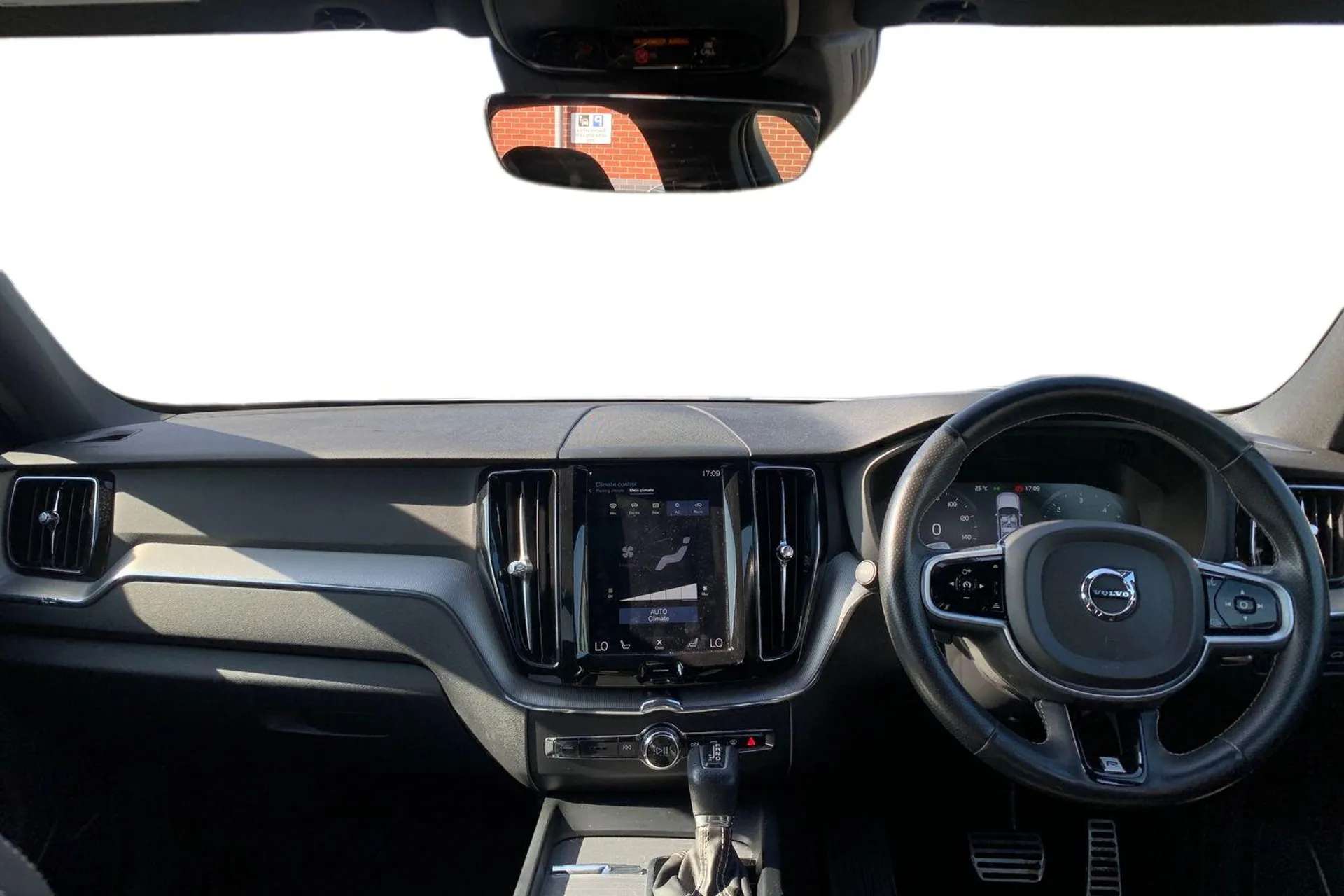 2018 VOLVO XC60 2018 VOLVO XC60