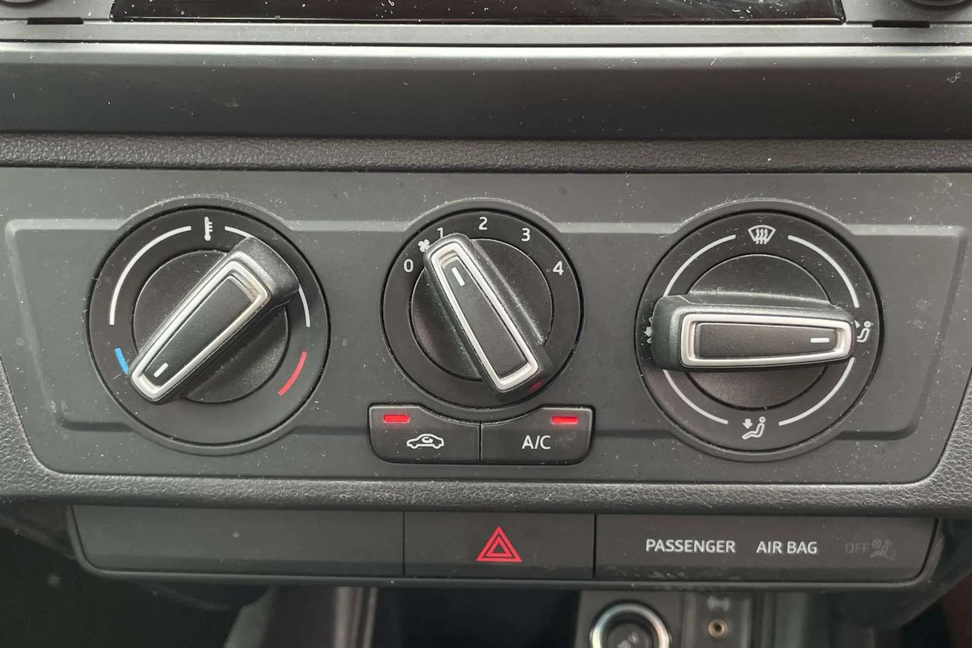 2016 SEAT IBIZA 2016 SEAT IBIZA