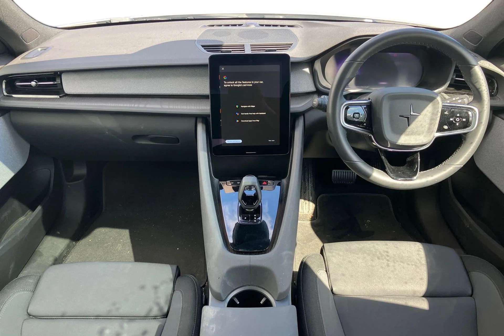 2021 POLESTAR 2 2021 POLESTAR 2