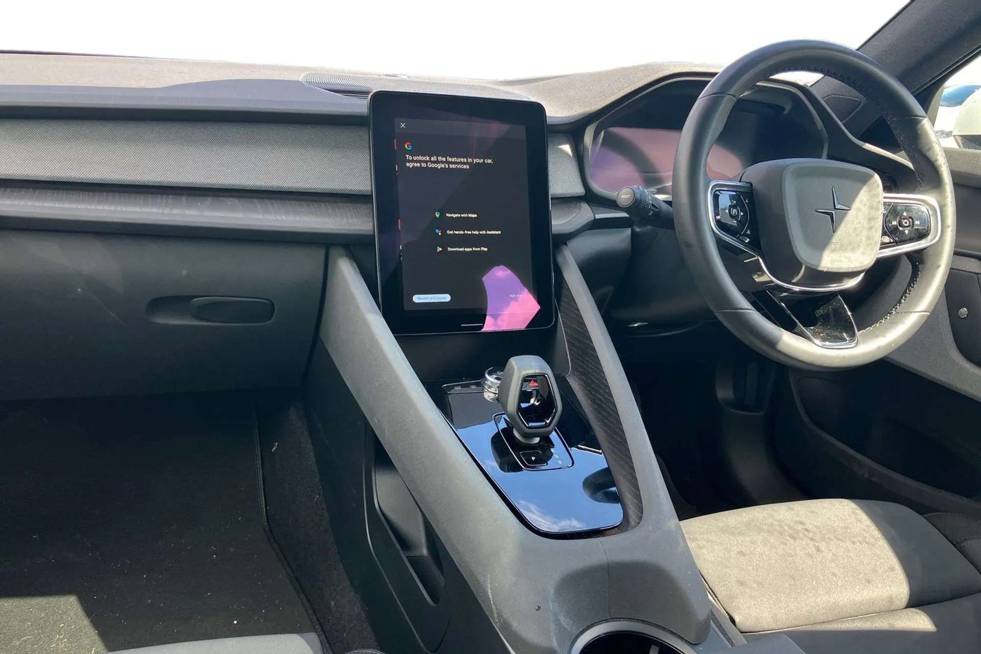 2021 POLESTAR 2 2021 POLESTAR 2