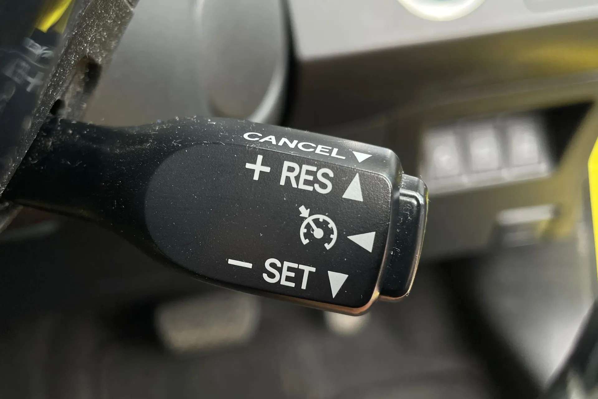 2017 TOYOTA YARIS 2017 TOYOTA YARIS