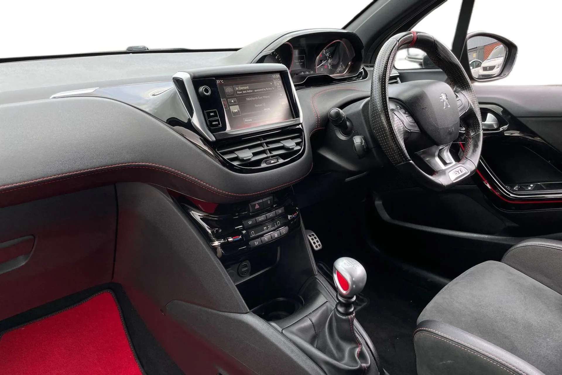 2016 PEUGEOT 208 2016 PEUGEOT 208