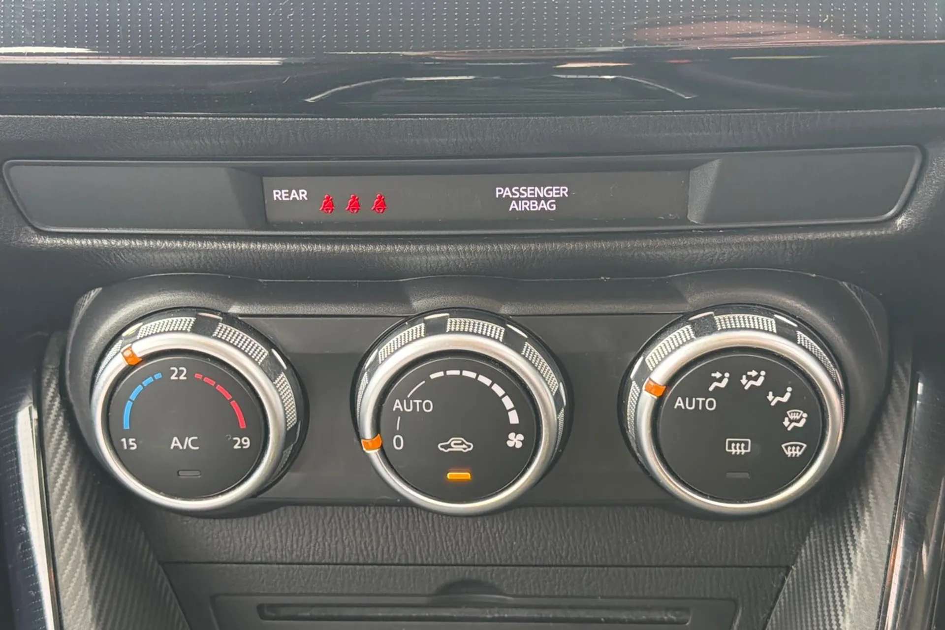 2020 MAZDA MAZDA2 2020 MAZDA MAZDA2