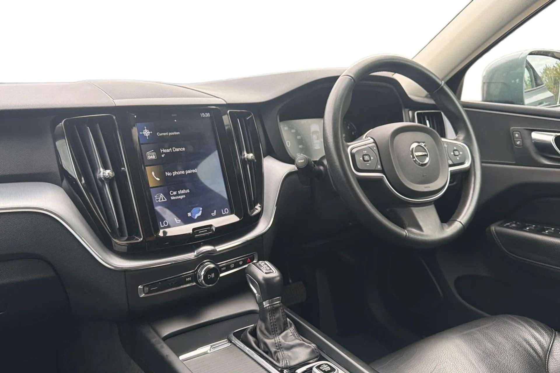 2019 VOLVO XC60 2019 VOLVO XC60