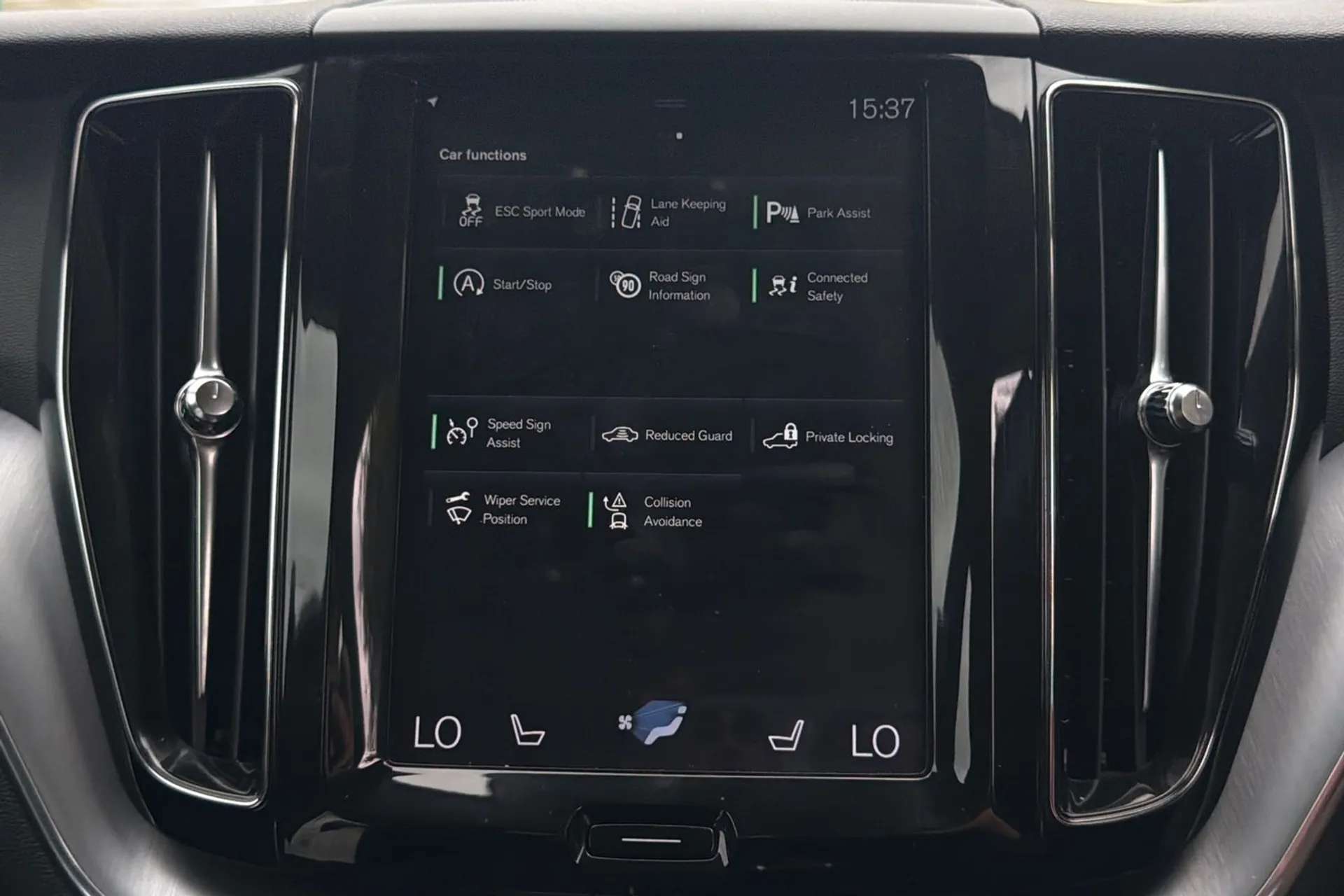 2019 VOLVO XC60 2019 VOLVO XC60