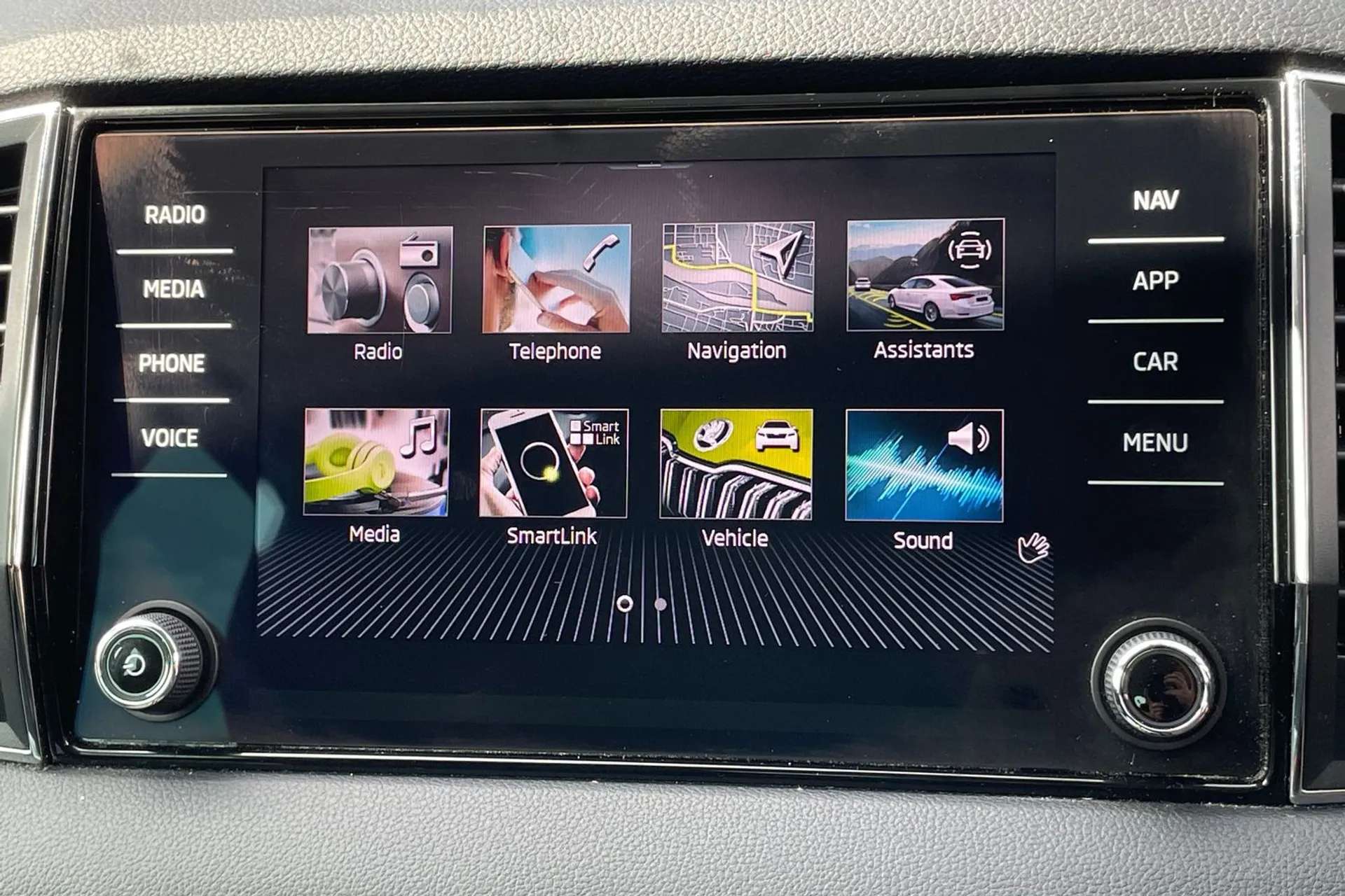 2020 SKODA KAROQ 2020 SKODA KAROQ