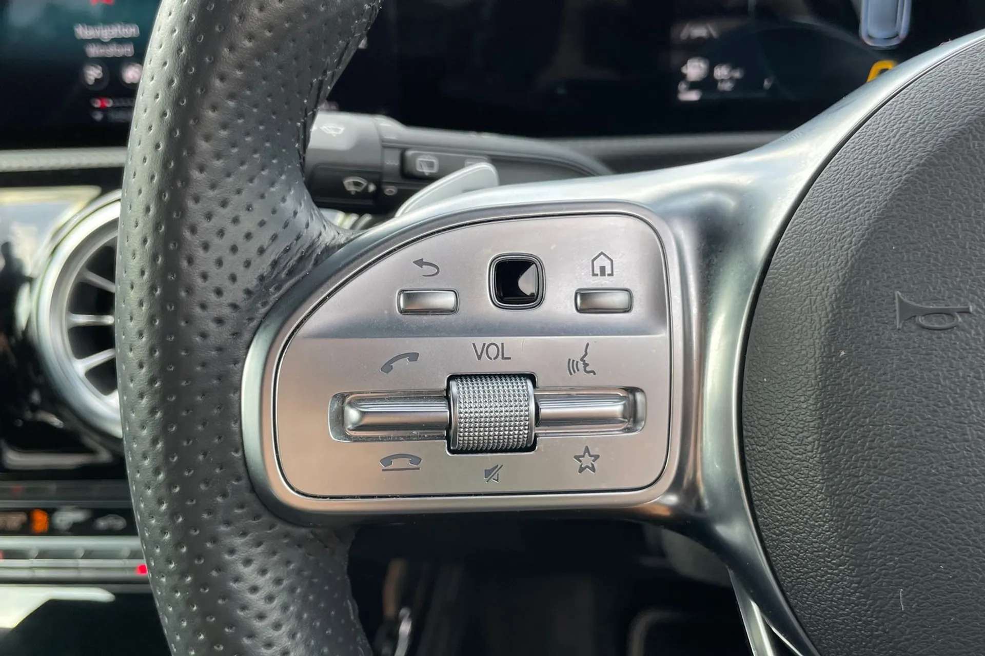2022 MERCEDES-BENZ A CLASS 2022 MERCEDES-BENZ A CLASS