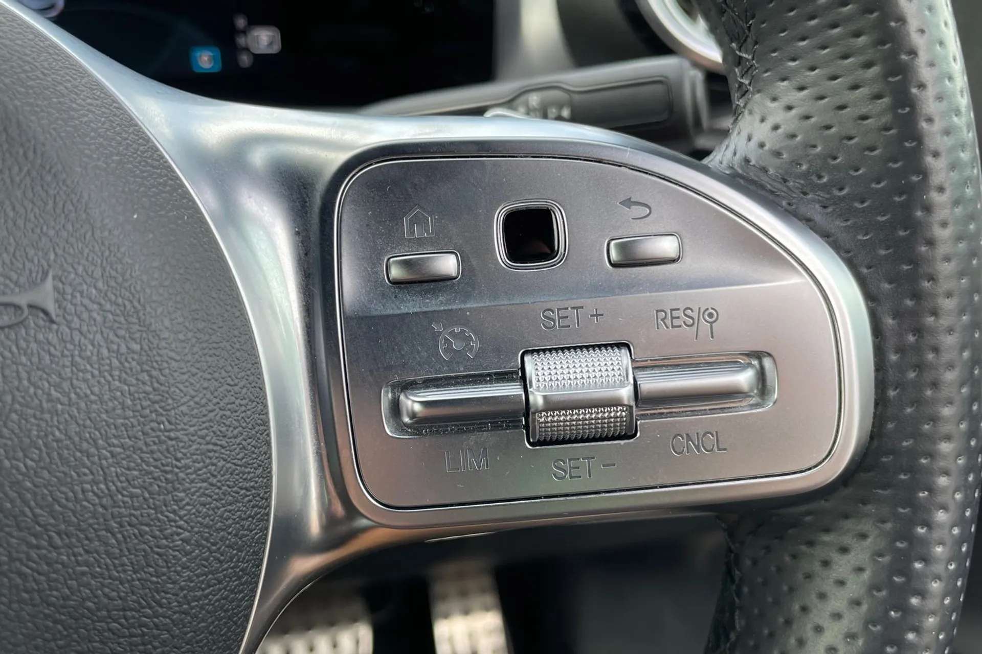 2022 MERCEDES-BENZ A CLASS 2022 MERCEDES-BENZ A CLASS