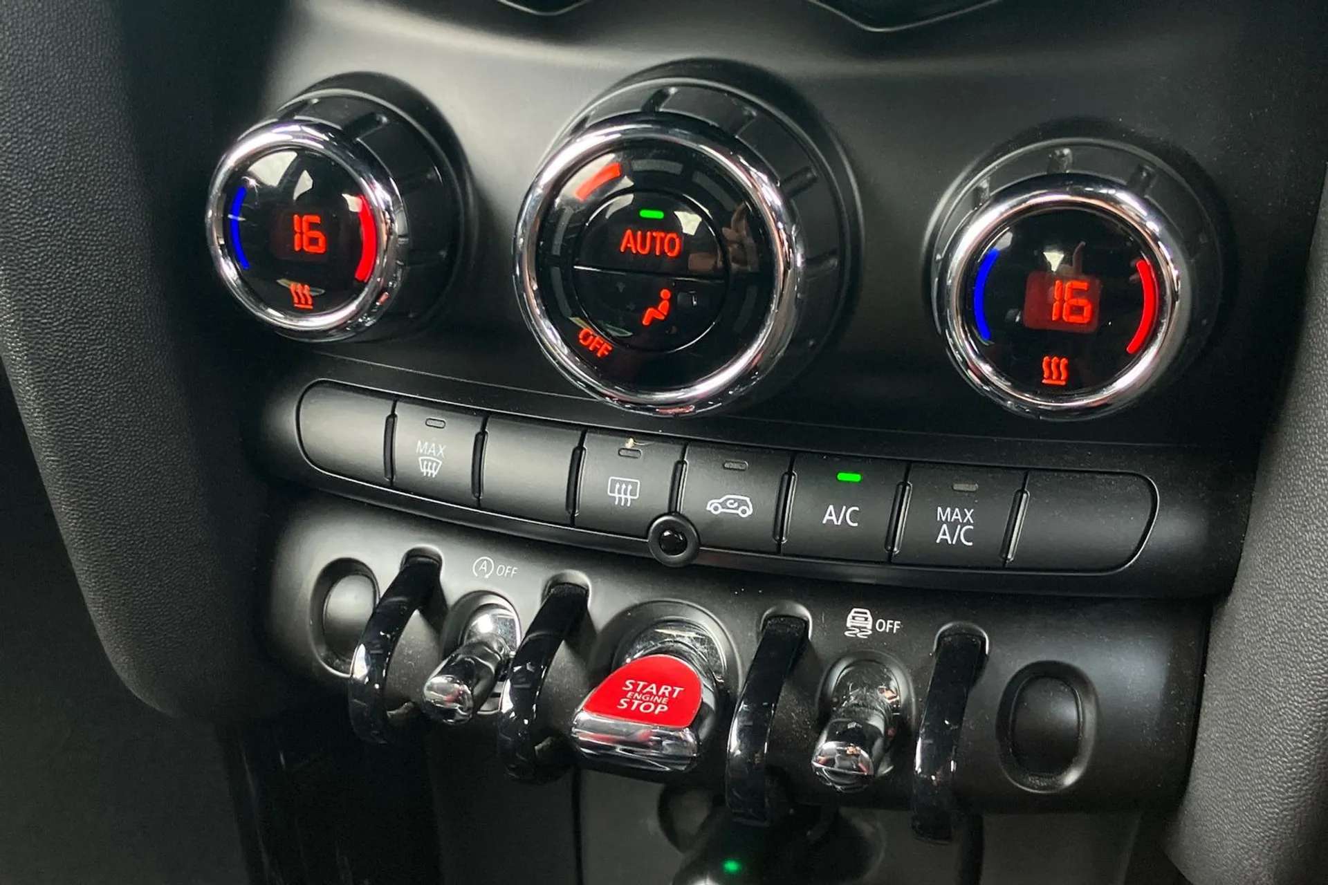 2018 MINI HATCH 2018 MINI HATCH