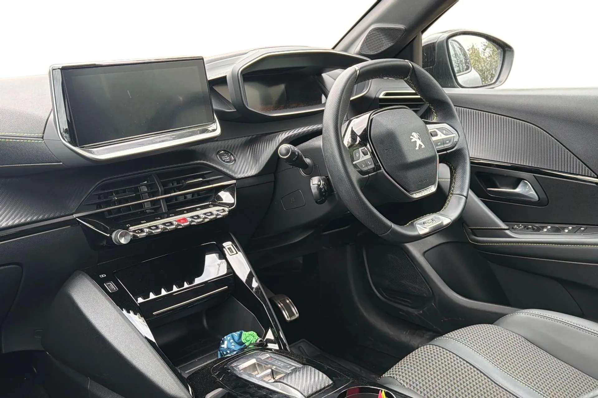 2022 PEUGEOT 208 2022 PEUGEOT 208