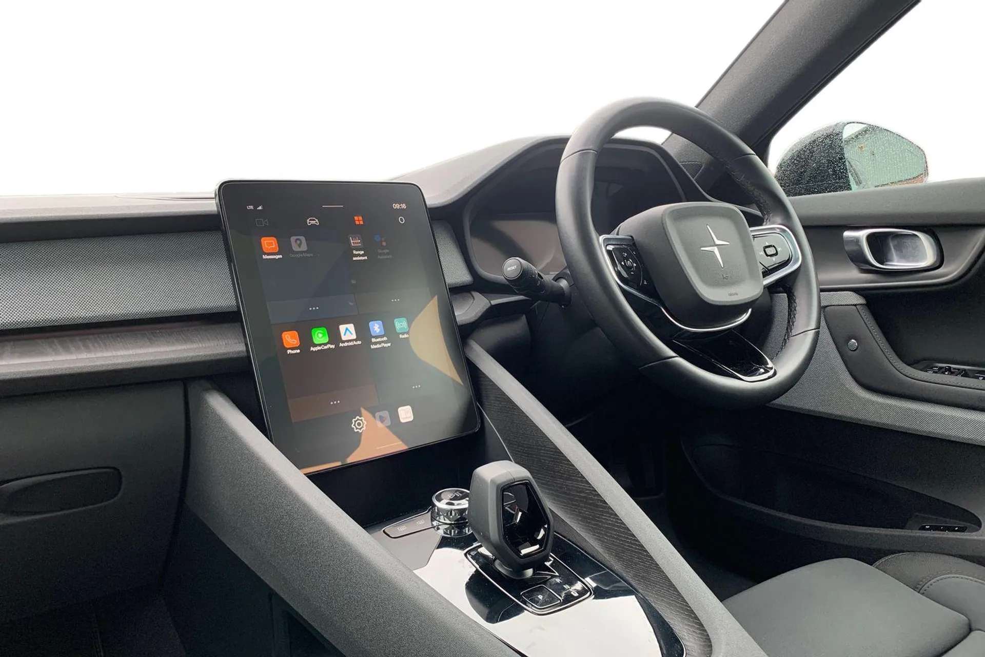 2021 POLESTAR 2 2021 POLESTAR 2