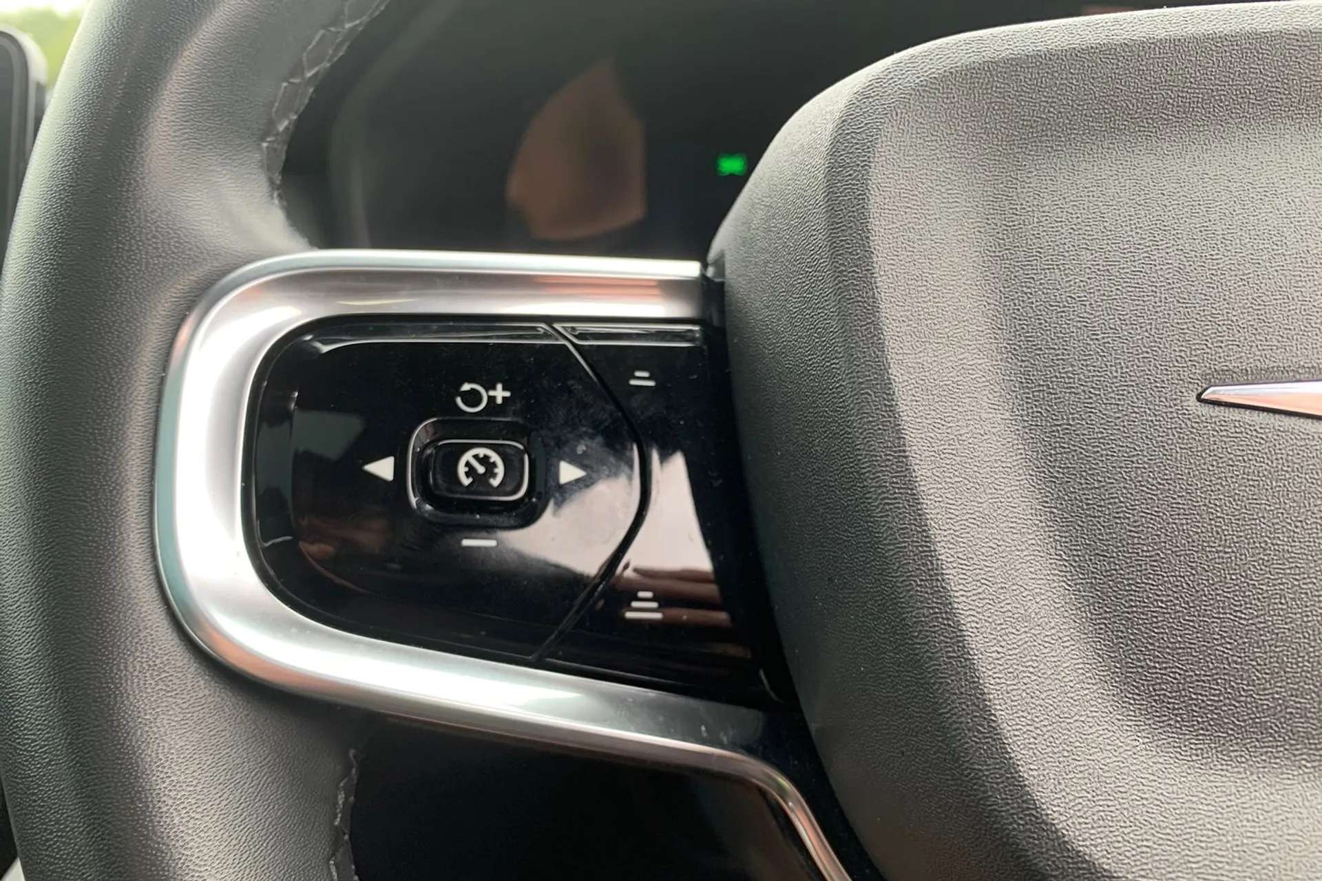 2021 POLESTAR 2 2021 POLESTAR 2