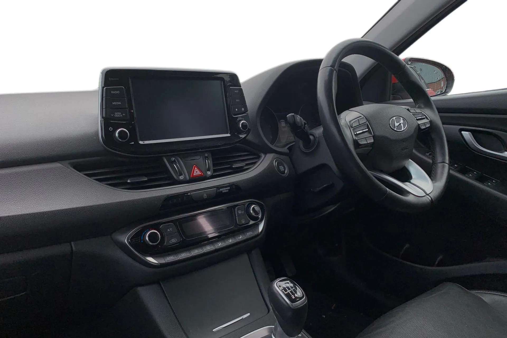 A 2018 HYUNDAI I30 1.6 CRDi Premium SE 5dr [Tilt/Slide Panoramic Glass Sunroof, LED Headlights, Parking system with rear camera and guidance system, DAB, USB, Cruise Con A 2018 HYUNDAI I30 1.6 CRDi Premium SE 5dr [Tilt/Slide Panoramic Glass Sunroof, LED Headlights, Parking system with rear camera and guidance system, DAB, USB, Cruise Con